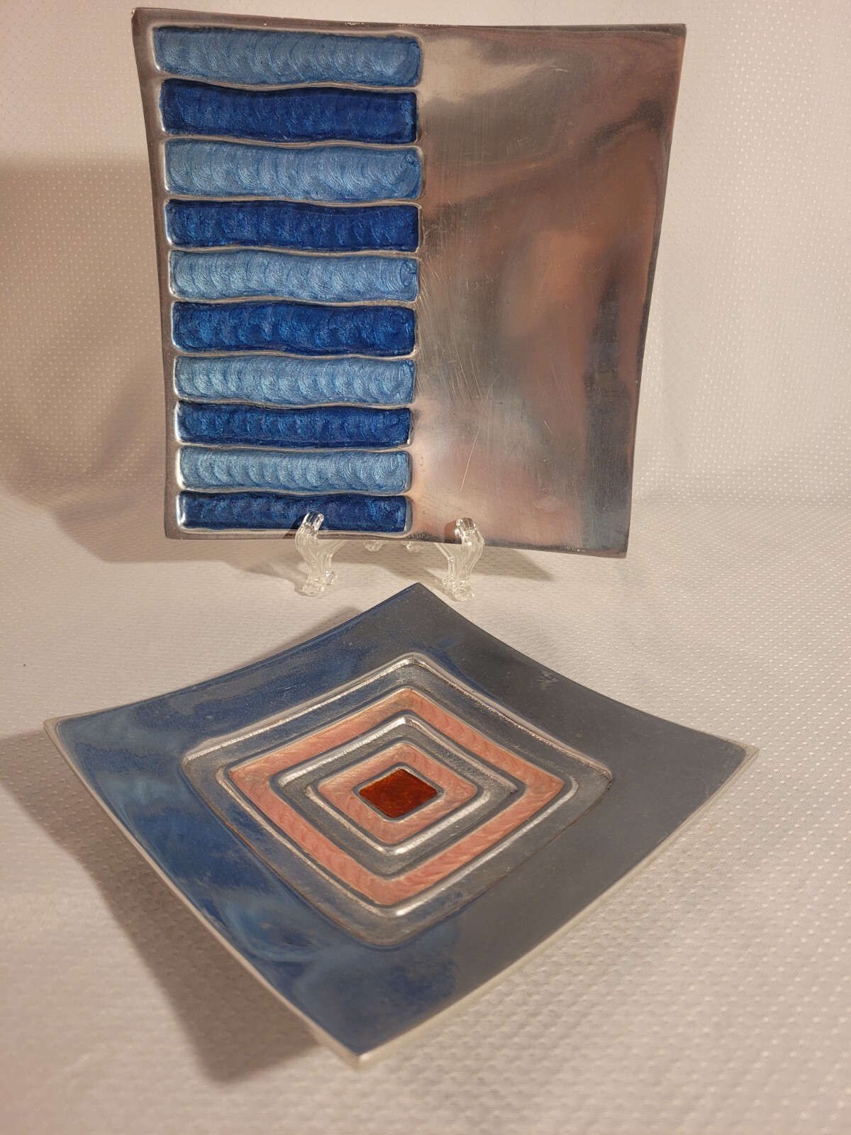 2 Zodax Pewter Silver - Enamel Serving Plates 8\