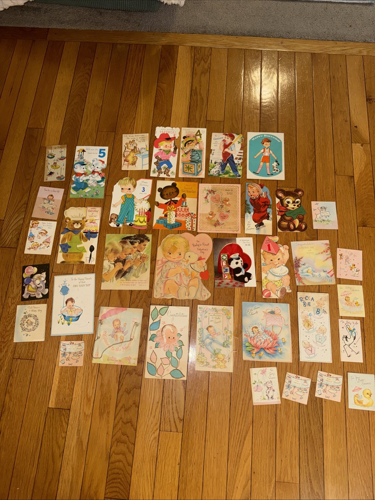 LARGE VTG 1950’s LOT USED CHILDREN GREETING CARDS GREAT GRAPHICS LARGE VTG 1950’s LOT USED CHILDREN GREETING CARDS GREAT GRAPHICS