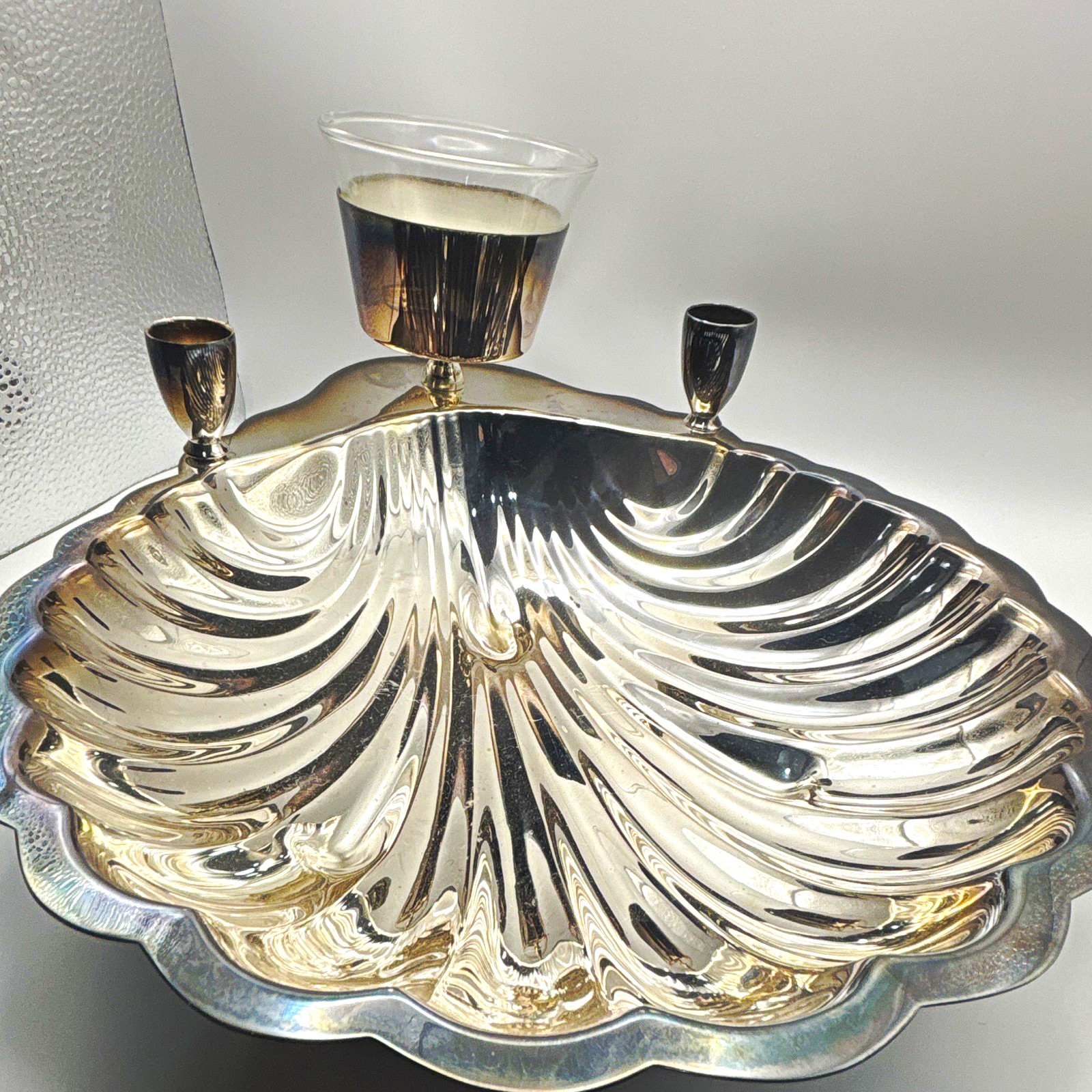 Vintage F.B. Rogers Silverplate Shell Serving Tray Vintage F.B. Rogers Silverplate Shell Serving Tray