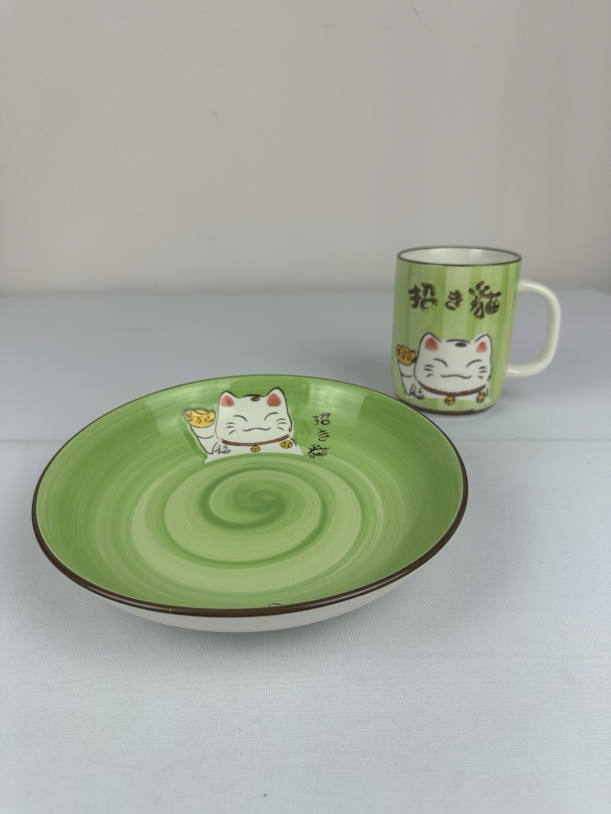 QiZhen Hand Painted Lucky Cat Maneki Neko Mug & 8” Plate Set Green Ceramic