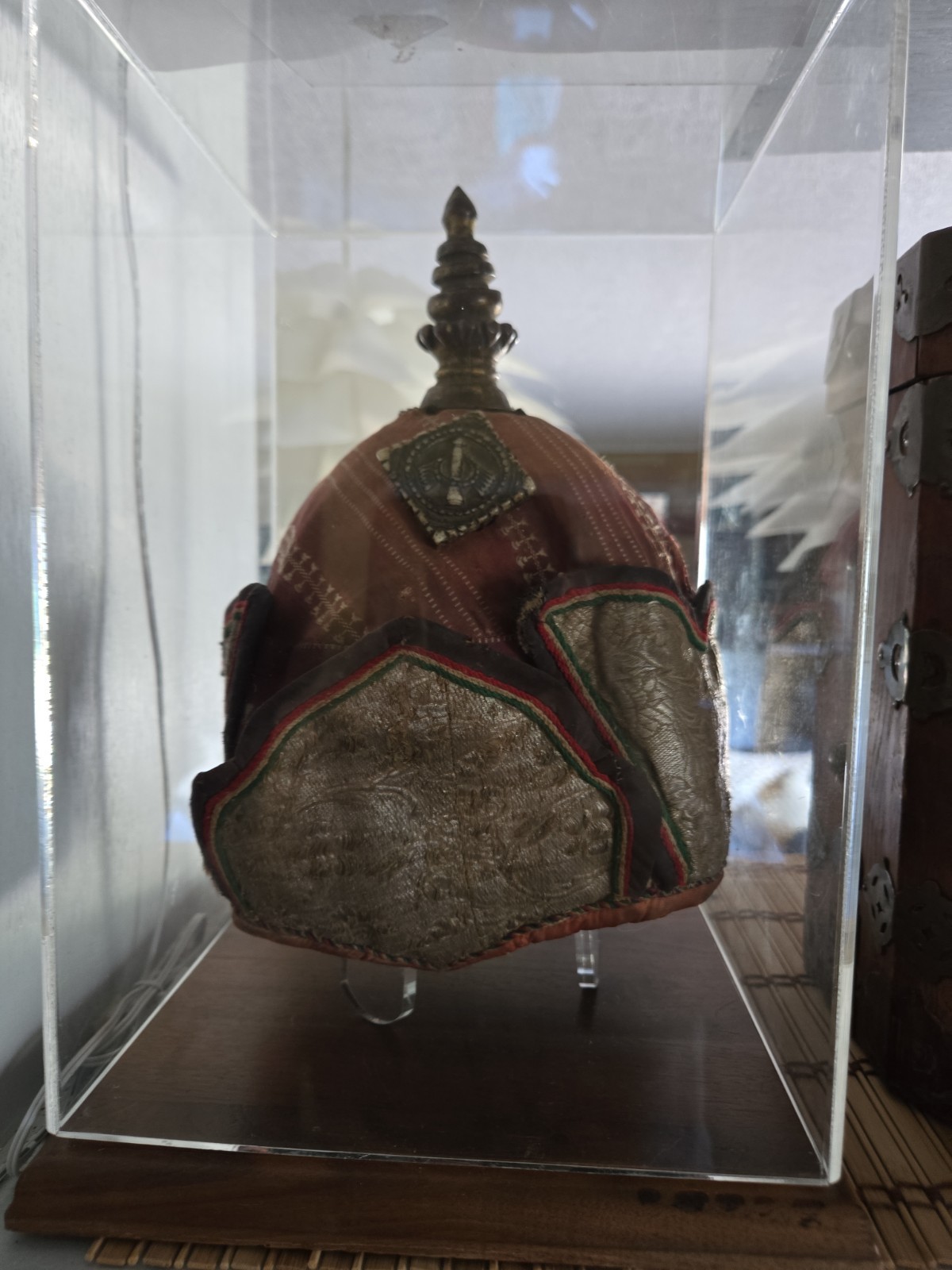 Antique Tibetan Dalai Lama Lotus Cap With Case And Original Box With Locks...