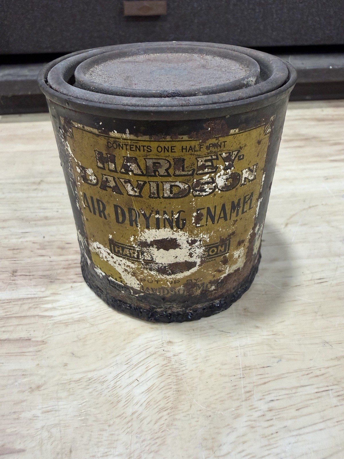 RARE Early Harley Davidson 1920’s Paint Can Enamel Oil RARE Early Harley Davidson 1920’s Paint Can Enamel Oil