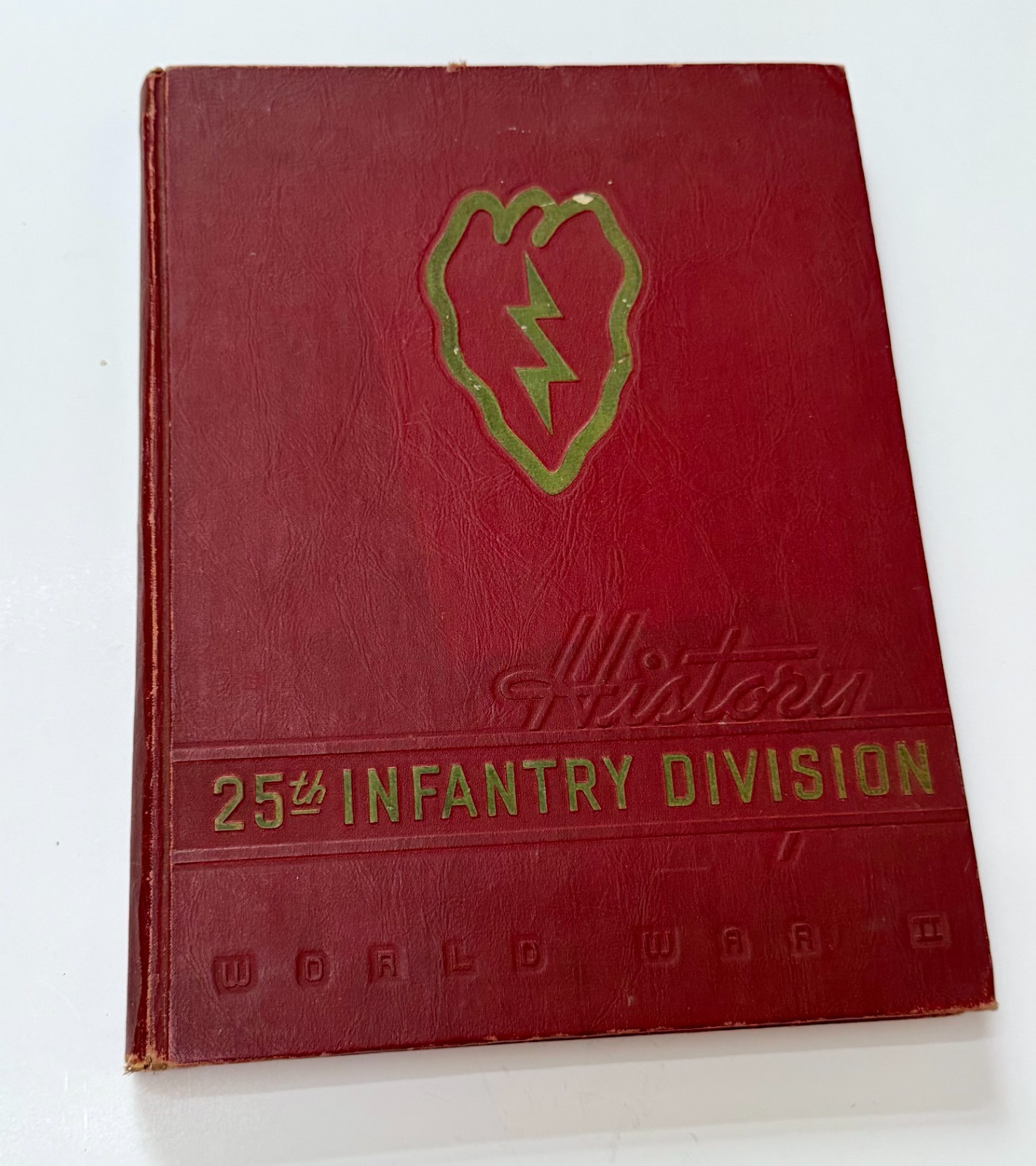 1946 History 25th Infantry Division WWII US Army Tropic Lightning Pacific War Bo