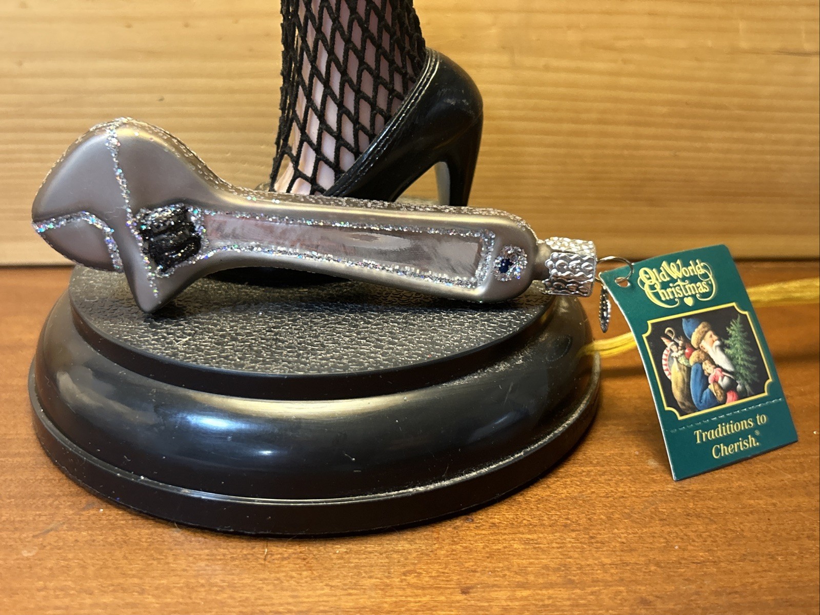 Merck Family's OWC Old World Christmas Adjustable Wrench Glass Ornament 2005 NWT Merck Family's OWC Old World Christmas Adjustable Wrench Glass Ornament 2005 NWT