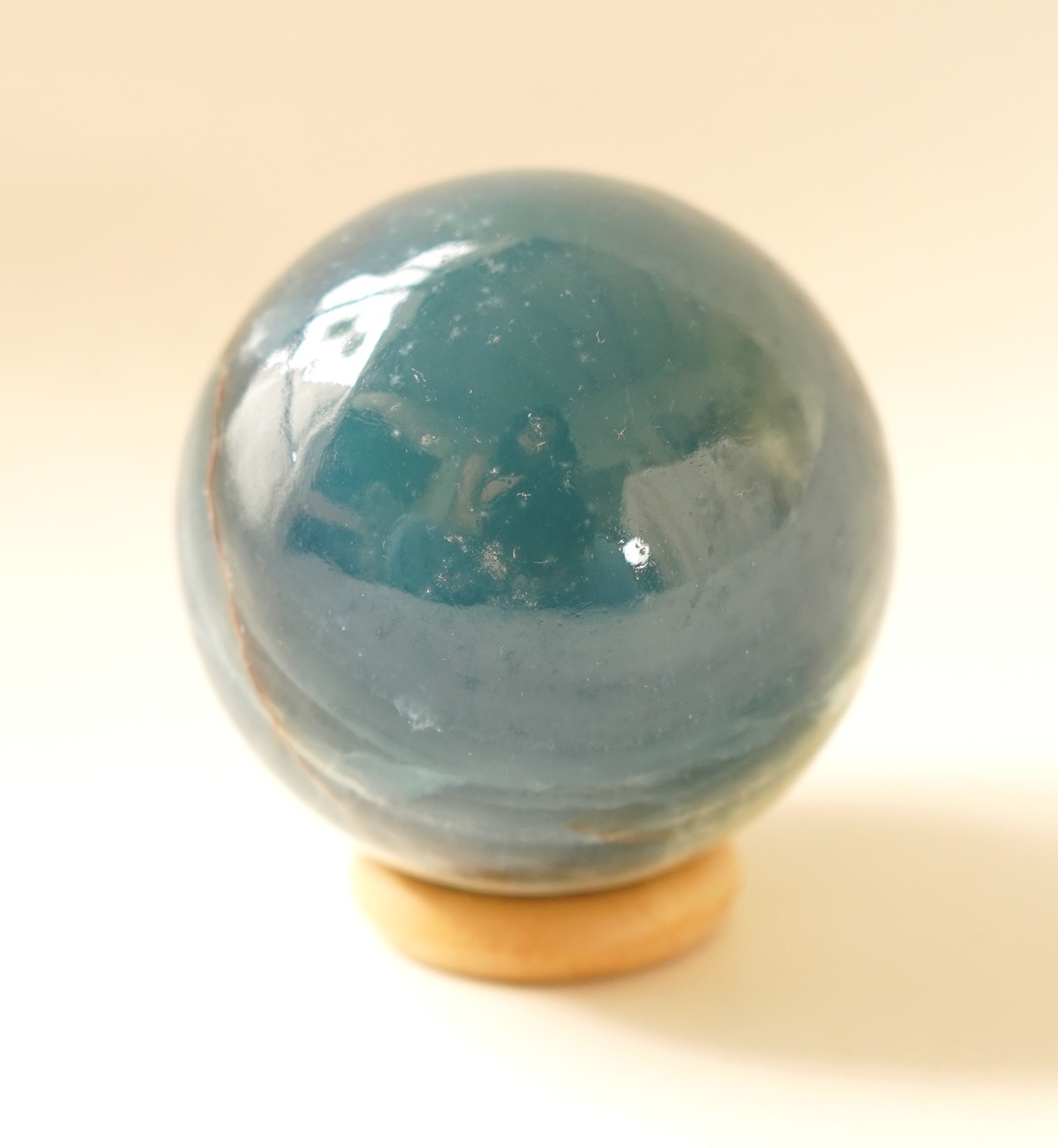 Blue Onyx Sphere – Natural Polished Gemstone Ball 61.7 mm – 11.81 oz