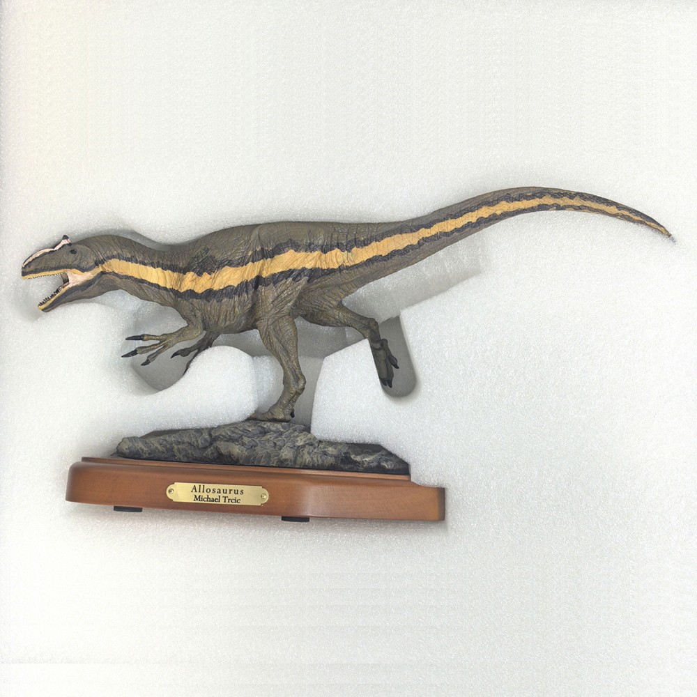 Favorite Allosaurus Dinosaur Statue Resin Model Painted Model Animal Display