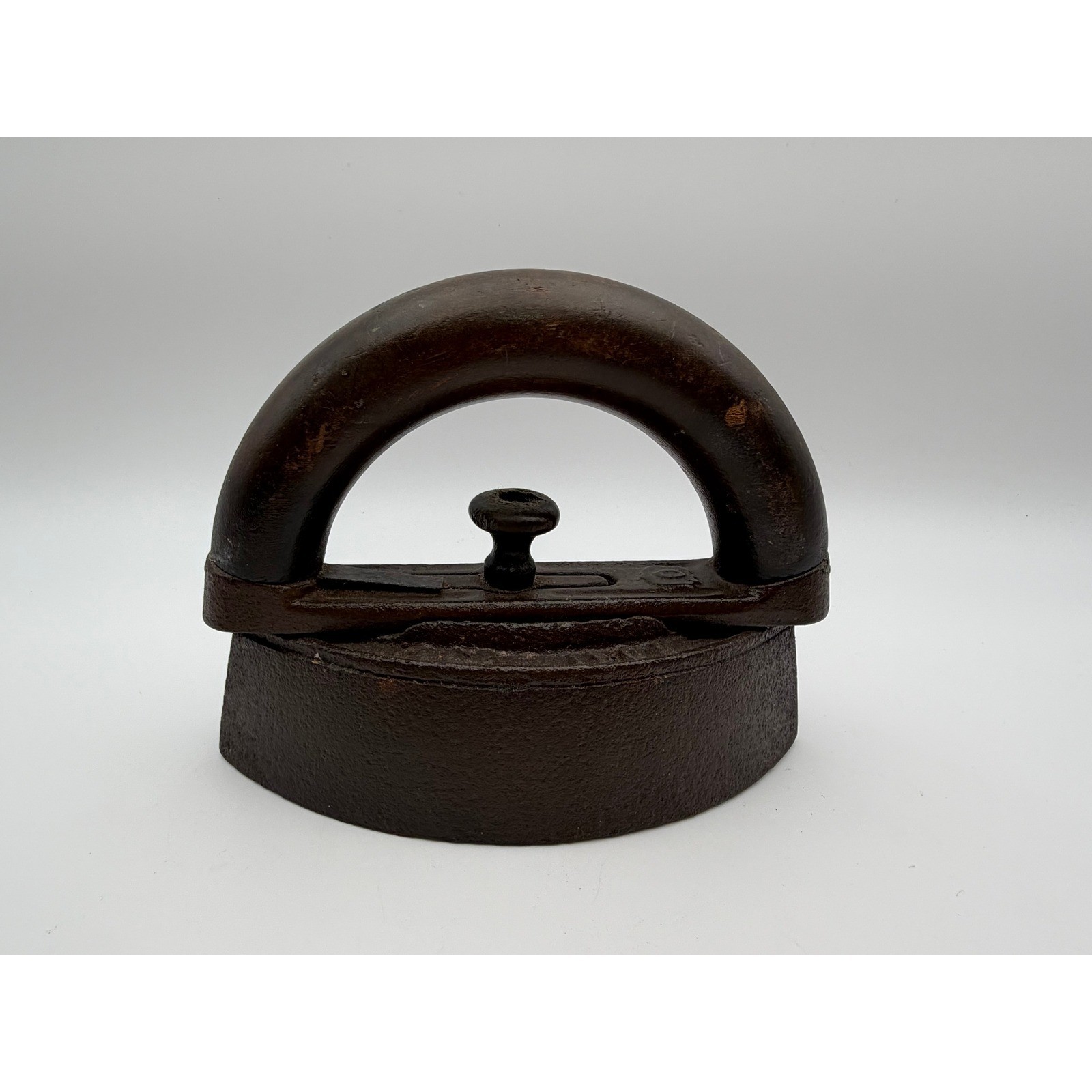 Antique Mrs Potts Sad Iron Detachable Wood Handle Enterprise Mfg Co Cast Iron Antique Mrs Potts Sad Iron Detachable Wood Handle Enterprise Mfg Co Cast Iron