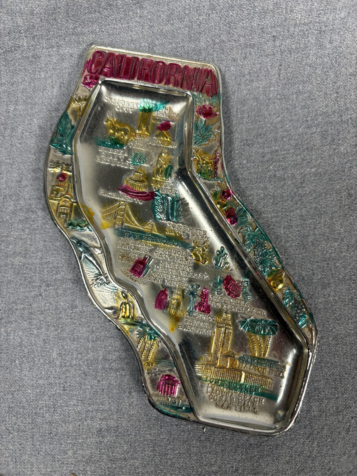 Vintage California State Shaped Metal Souvenir Ashtray Trinket Dish Japan Vintage California State Shaped Metal Souvenir Ashtray Trinket Dish Japan