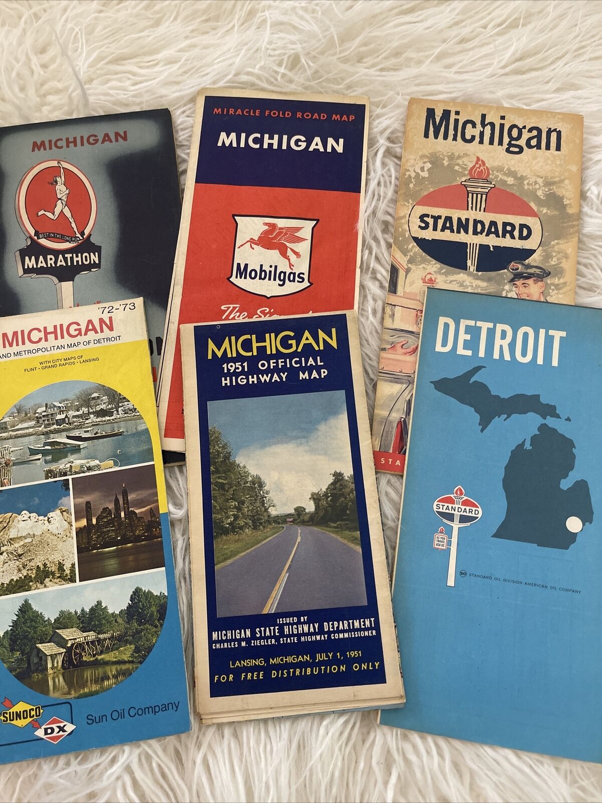 LOT of  Vintage 50’s 1960’s United States Highway Maps Michigan