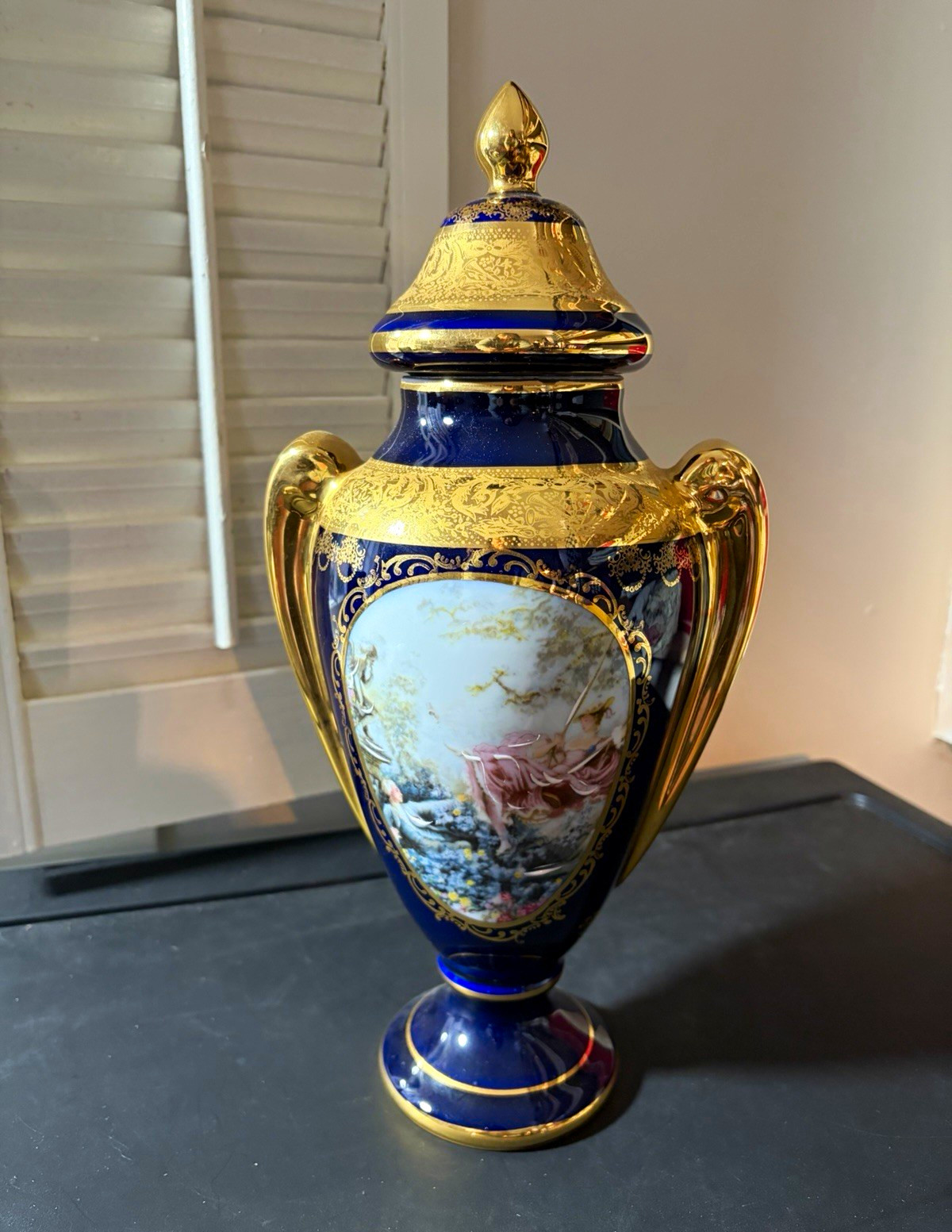 VINTAGE 1990’s Limoges France Blue Gold White Porcelain Lidded Urn w/ Handles VINTAGE 1990’s Limoges France Blue Gold White Porcelain Lidded Urn w/ Handles