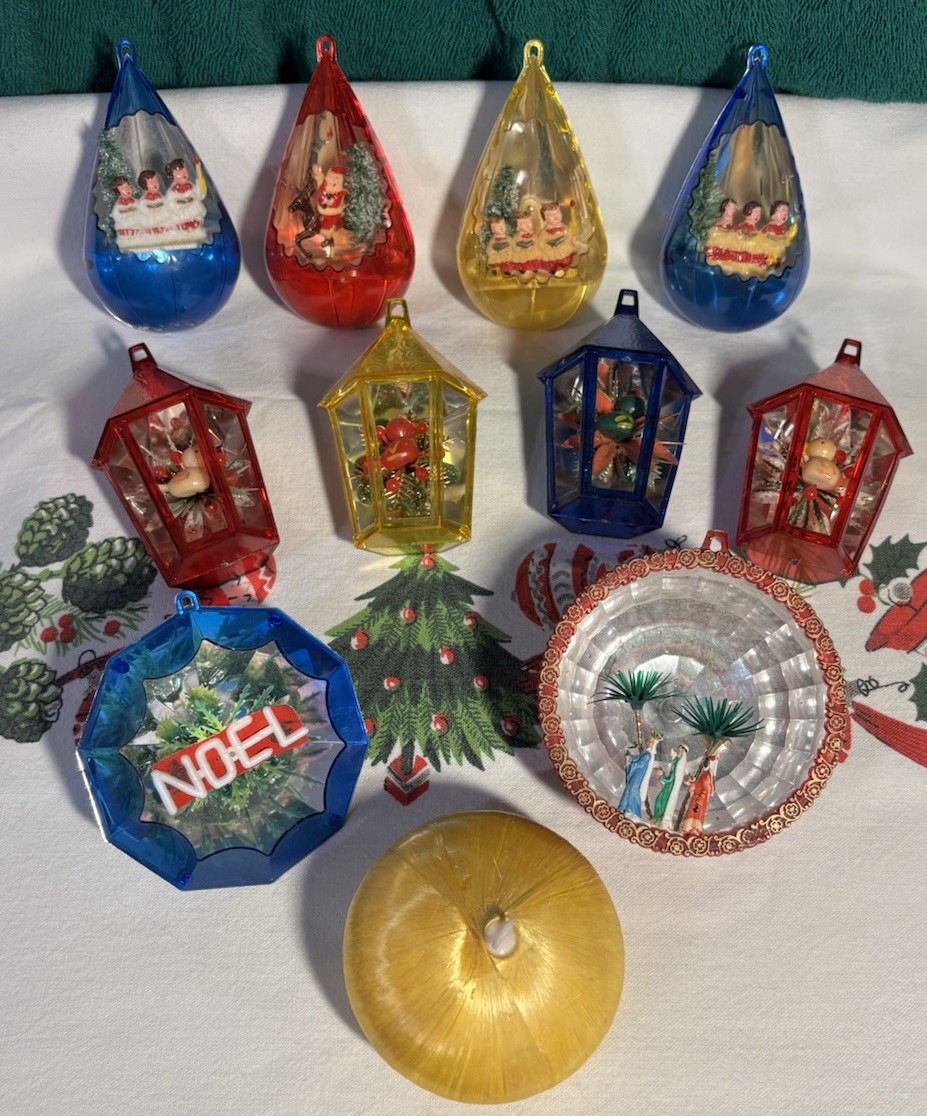Vintage JewelBrite Diorama Christmas Ornament Lot Of 10 Display Ready 🎄Ready