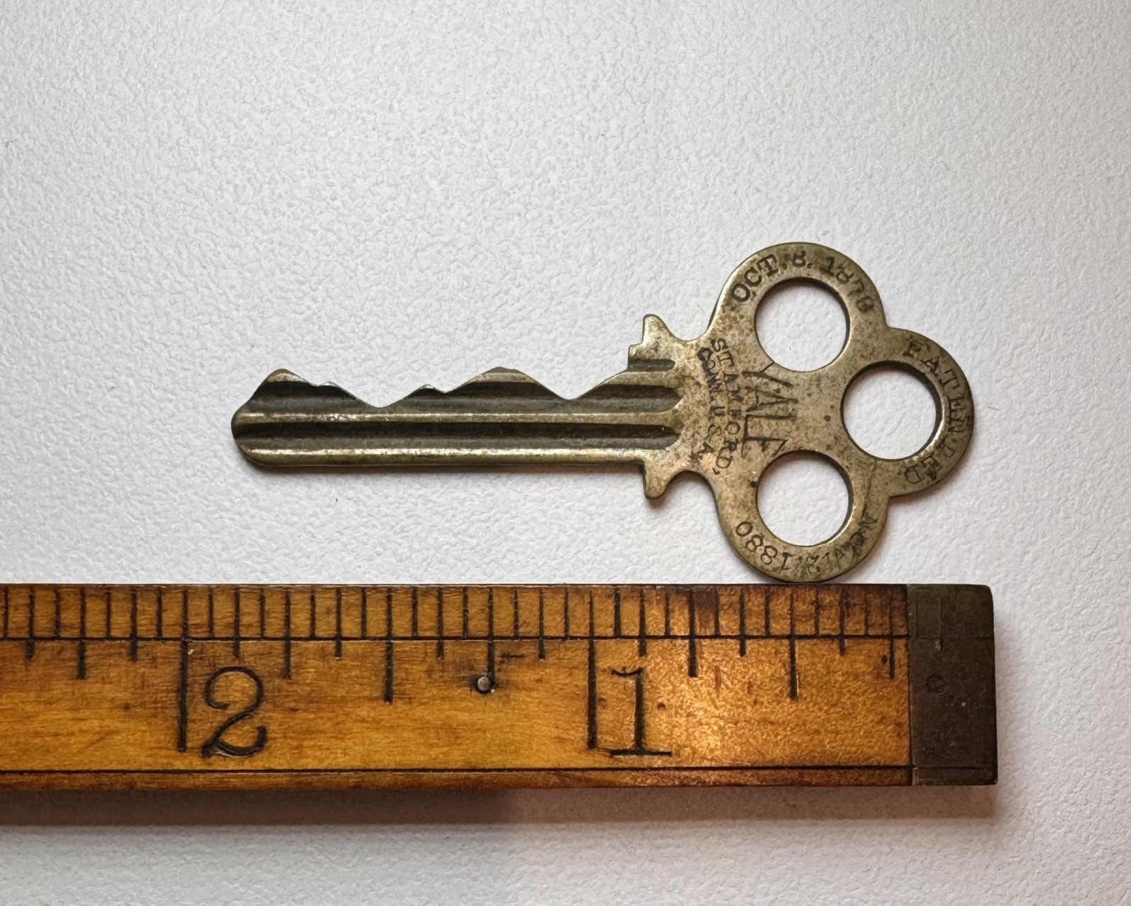 🌿 🗝️ Antique Key: Yale Beautiful Key, Nickel Brass 🌿 🗝️ Antique Key: Yale Beautiful Key, Nickel Brass