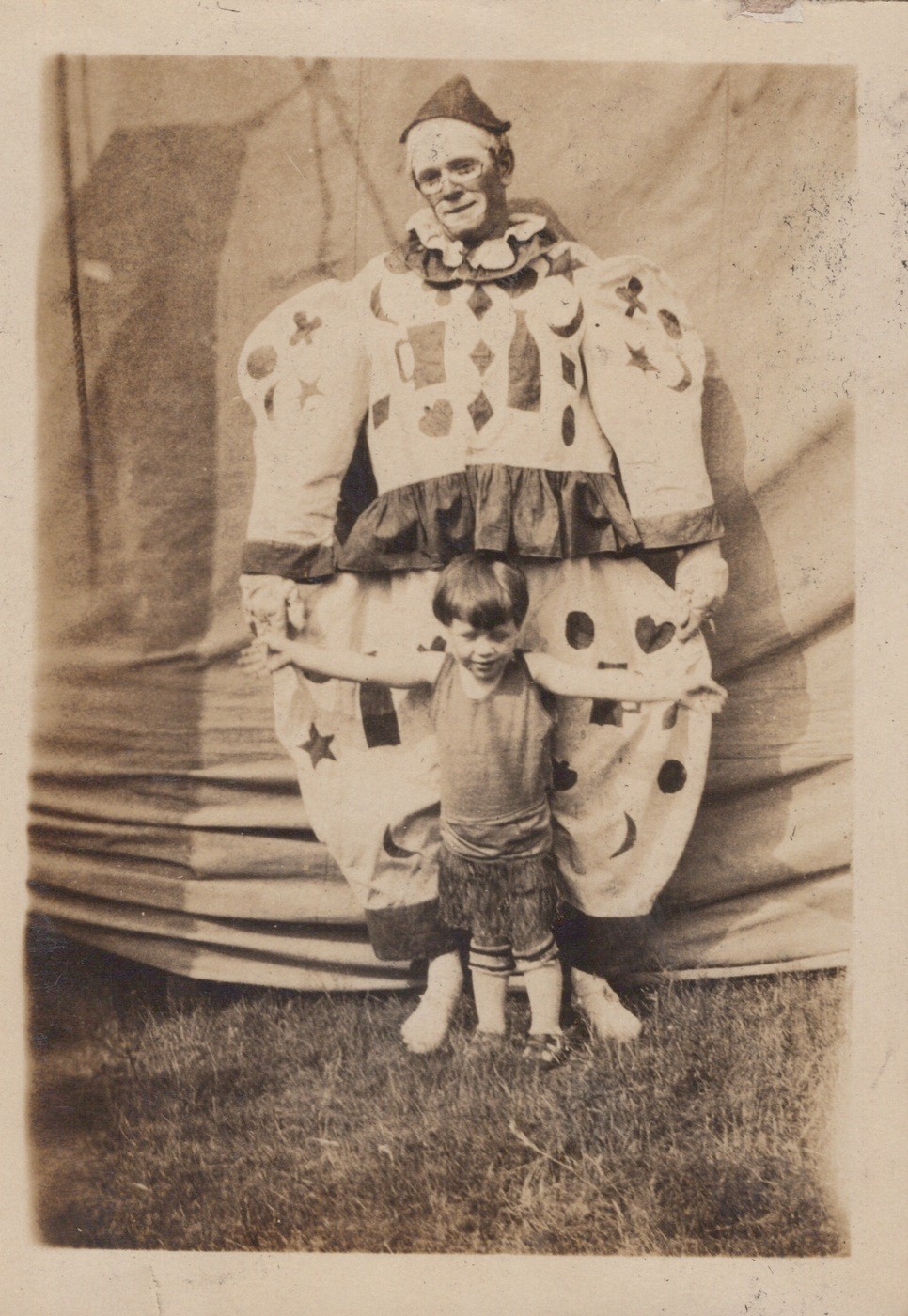 Hunt Brothers Circus Clown Child Tent Pose 1920s - Original Photo