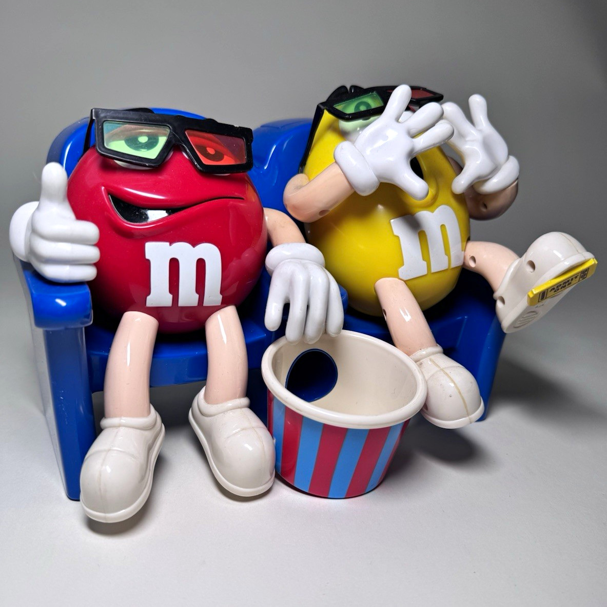 Vintage M&M’s At The Movies 3D Candy Dispenser Red & Yellow Characters