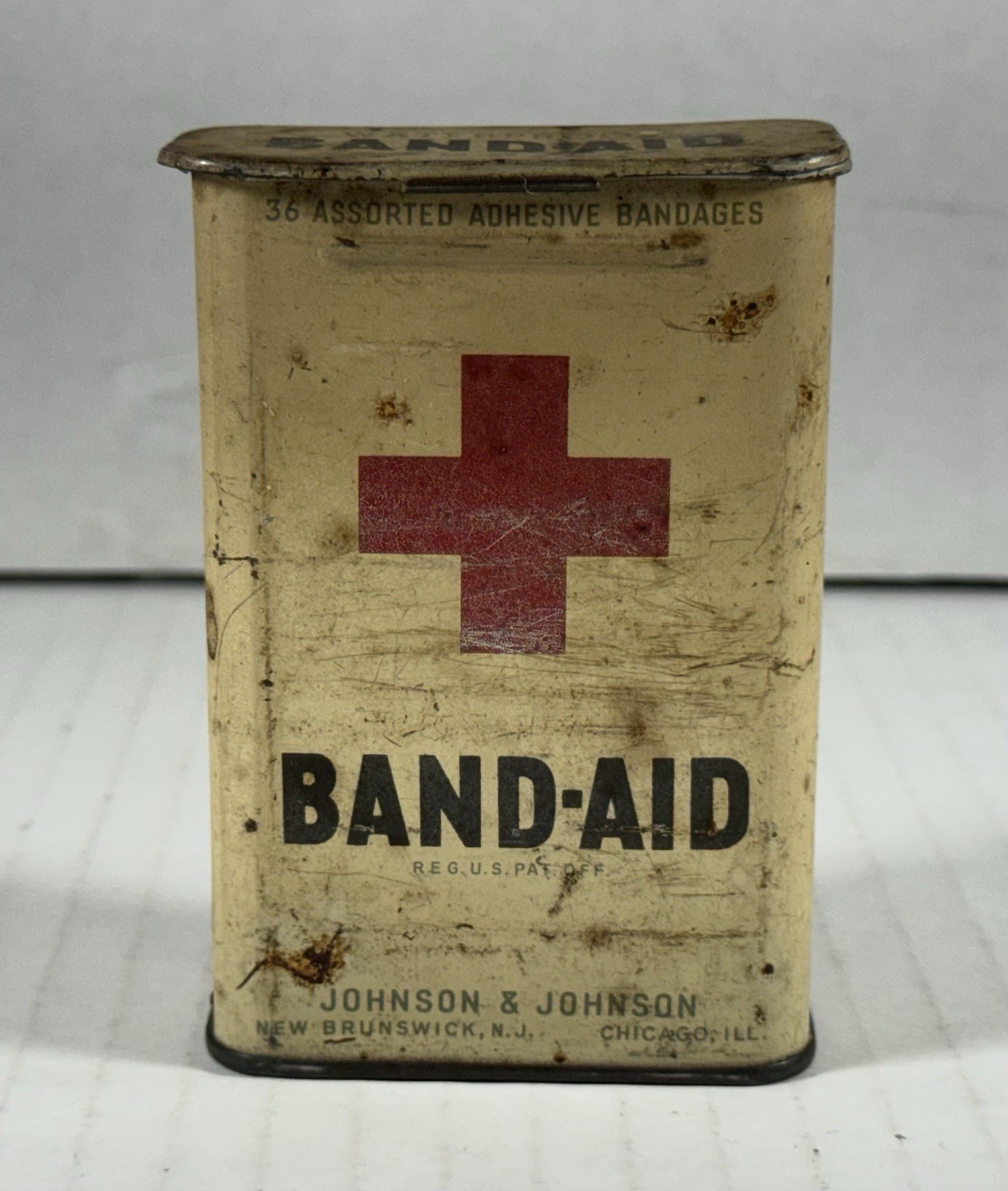 Vtg 1930’s Red Cross Johnson & Johnson Band-Aid Tin