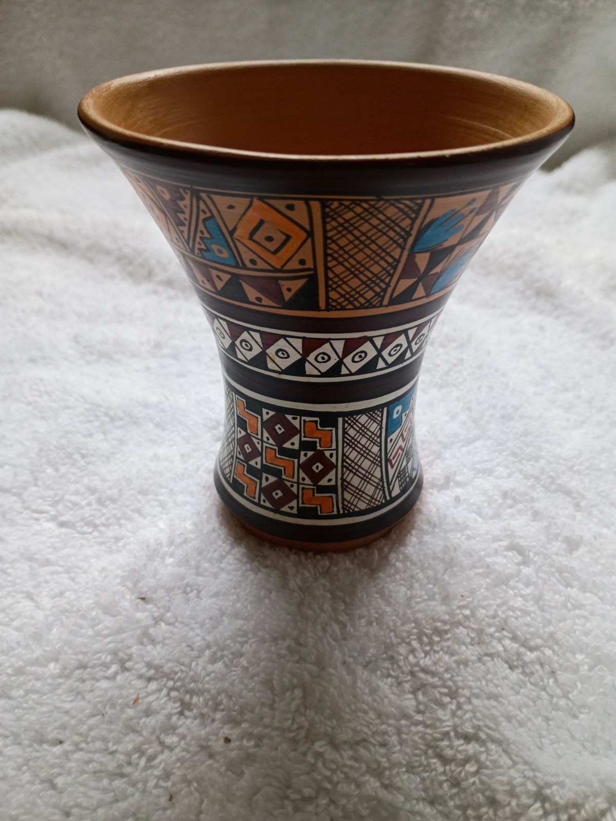 Vintage Peruvian Kero Cup/Vase Cusco Peru Hand-painted Folk Art 4.5\