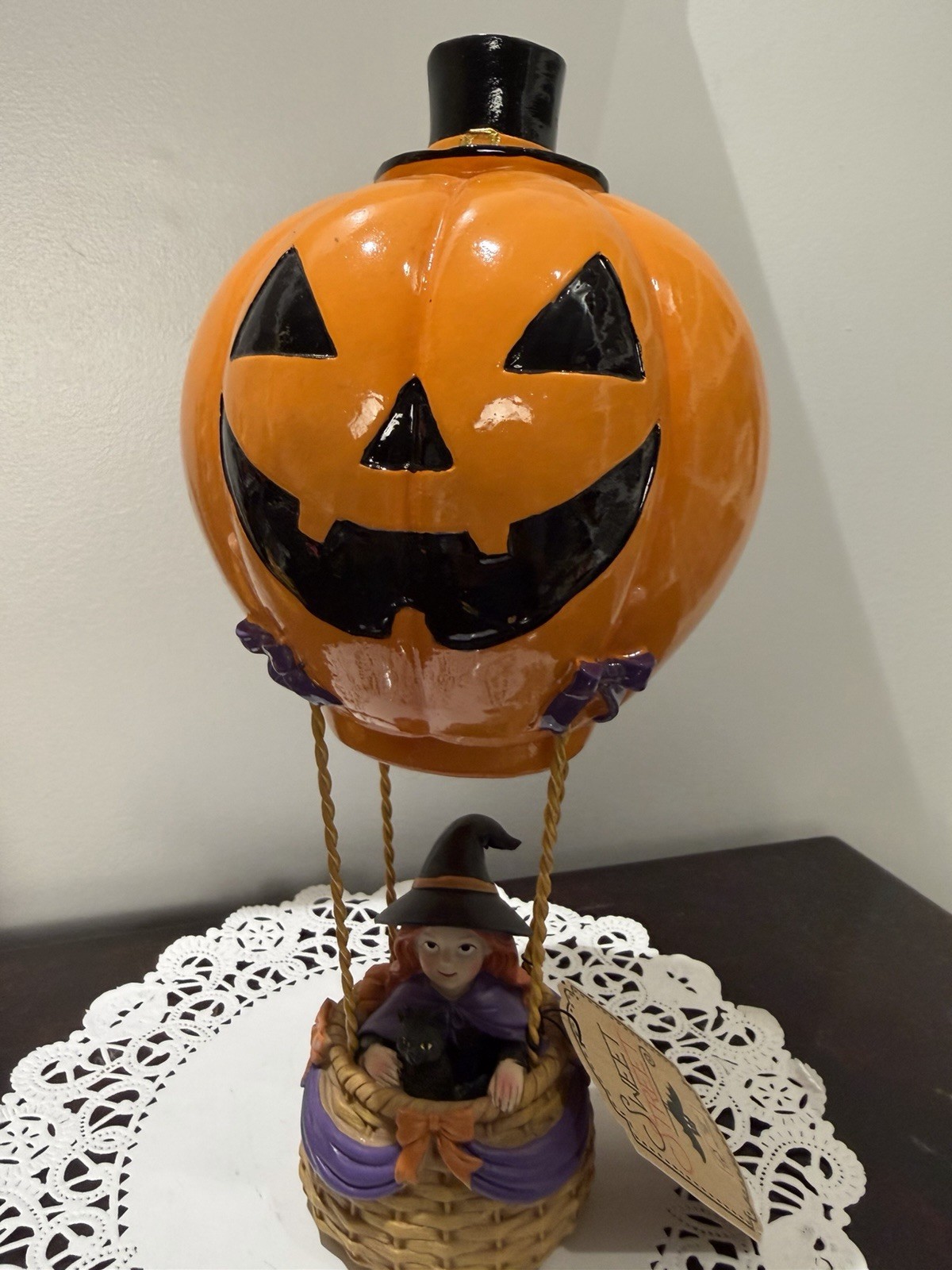 Sweet Street Halloween Pumpkin Witch Hot Air Balloon - New
