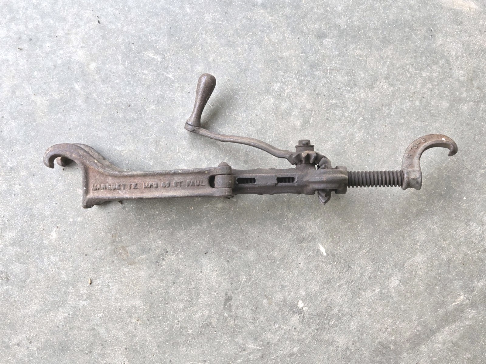 Antique 1920s Marquette Mfg Co. Jack Split Rim Cast Iron Tire Tool. St. Paul MN Antique 1920s Marquette Mfg Co. Jack Split Rim Cast Iron Tire Tool. St. Paul MN