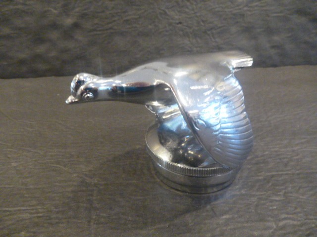 1930-31 Ford Model A Flying Quail Flip Top Rad Cap by Vintique