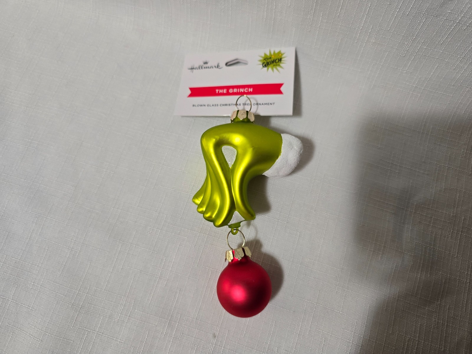 Hallmark The Grinch\'s Hand Holding Red Ornament - New With Tag Hallmark The Grinch\'s Hand Holding Red Ornament - New With Tag