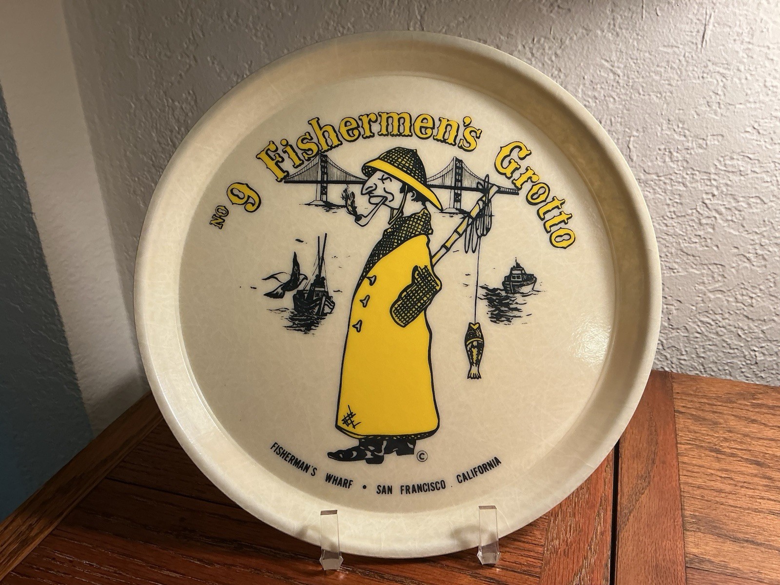 VTG 1973 Fisherman’s Grotto No.9 San Francisco Cambro Fiberglass Tray Round
