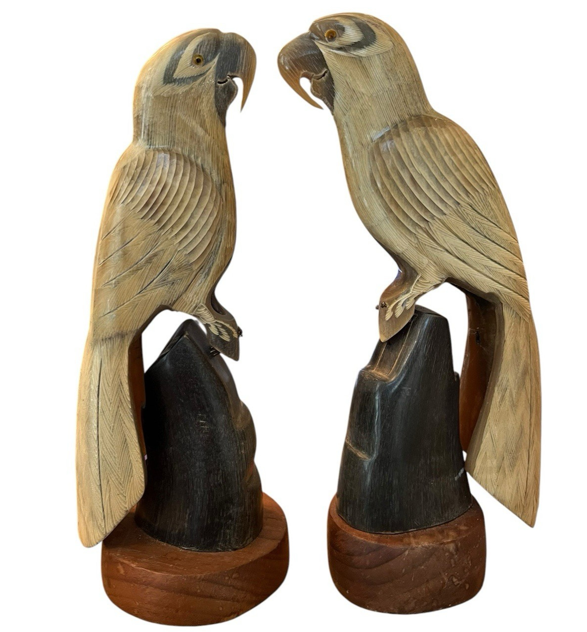 Vintage Hand Carved Horn Pair of Parrot Sculptures On Wood Base Parrot Thailand Vintage Hand Carved Horn Pair of Parrot Sculptures On Wood Base Parrot Thailand