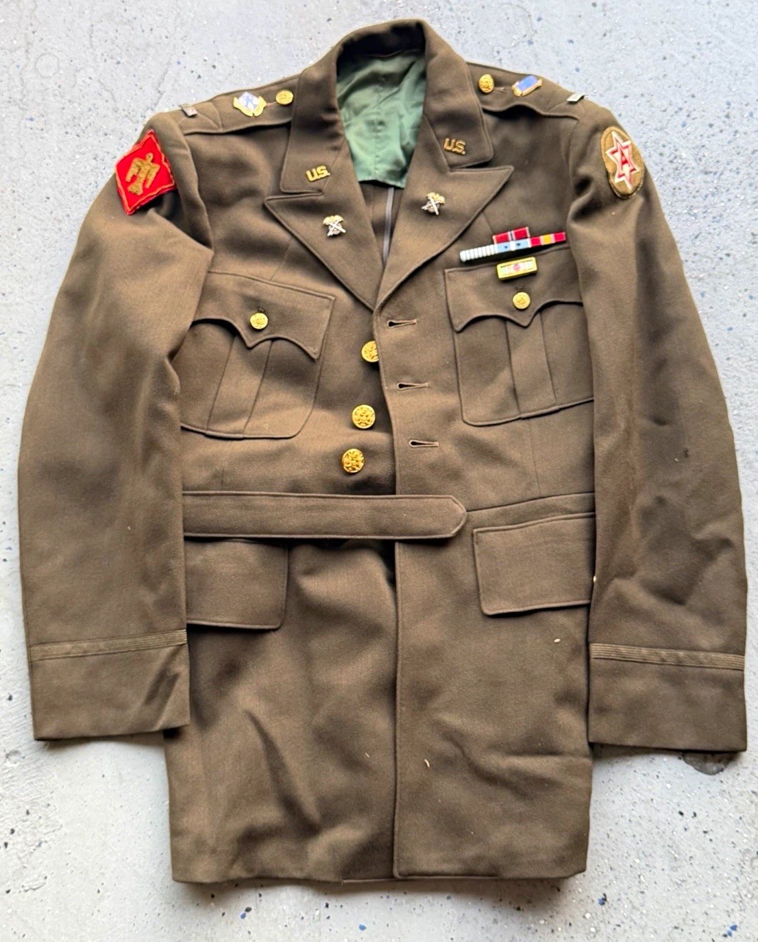 WWII U.S. Army Original Olive Drab Uniform w/ Patches, Pins, Insignia, Ribbons WWII U.S. Army Original Olive Drab Uniform w/ Patches, Pins, Insignia, Ribbons