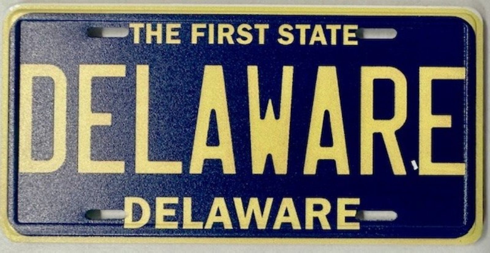 Delaware State License Plate Novelty Fridge Magnet