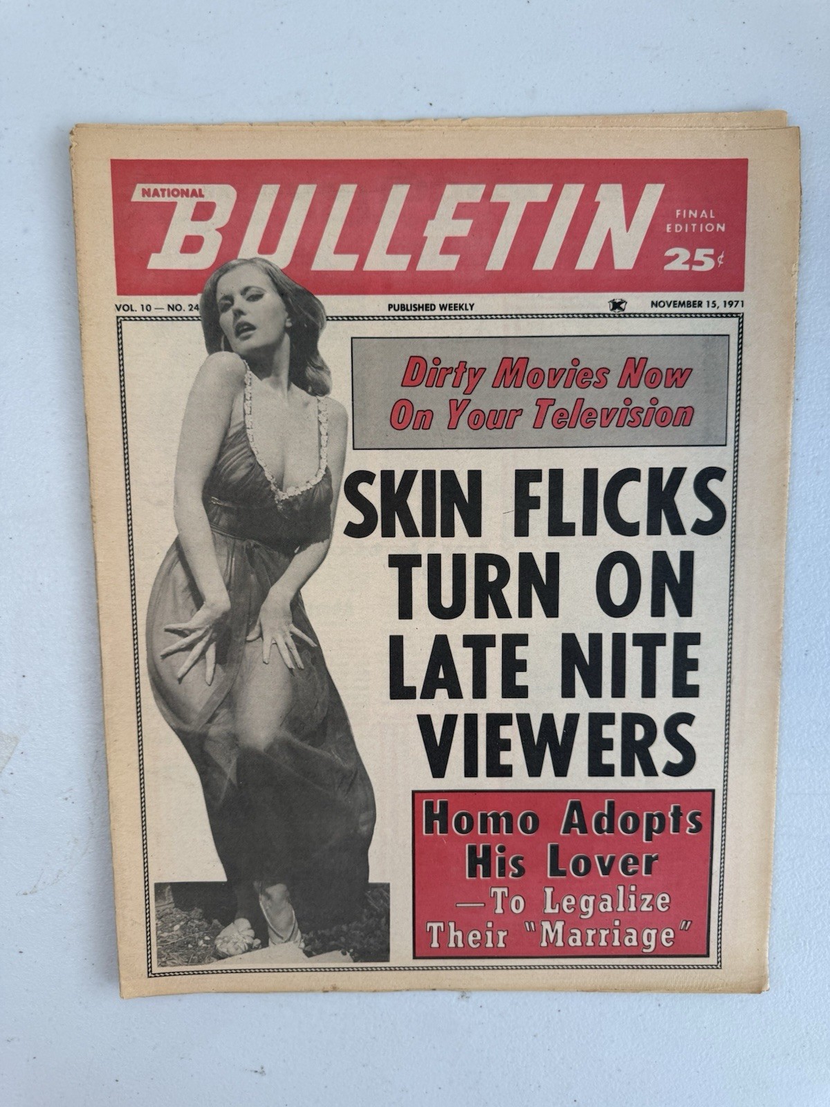 1971 November 17th National Bulletin Newspaper  (VRN4)