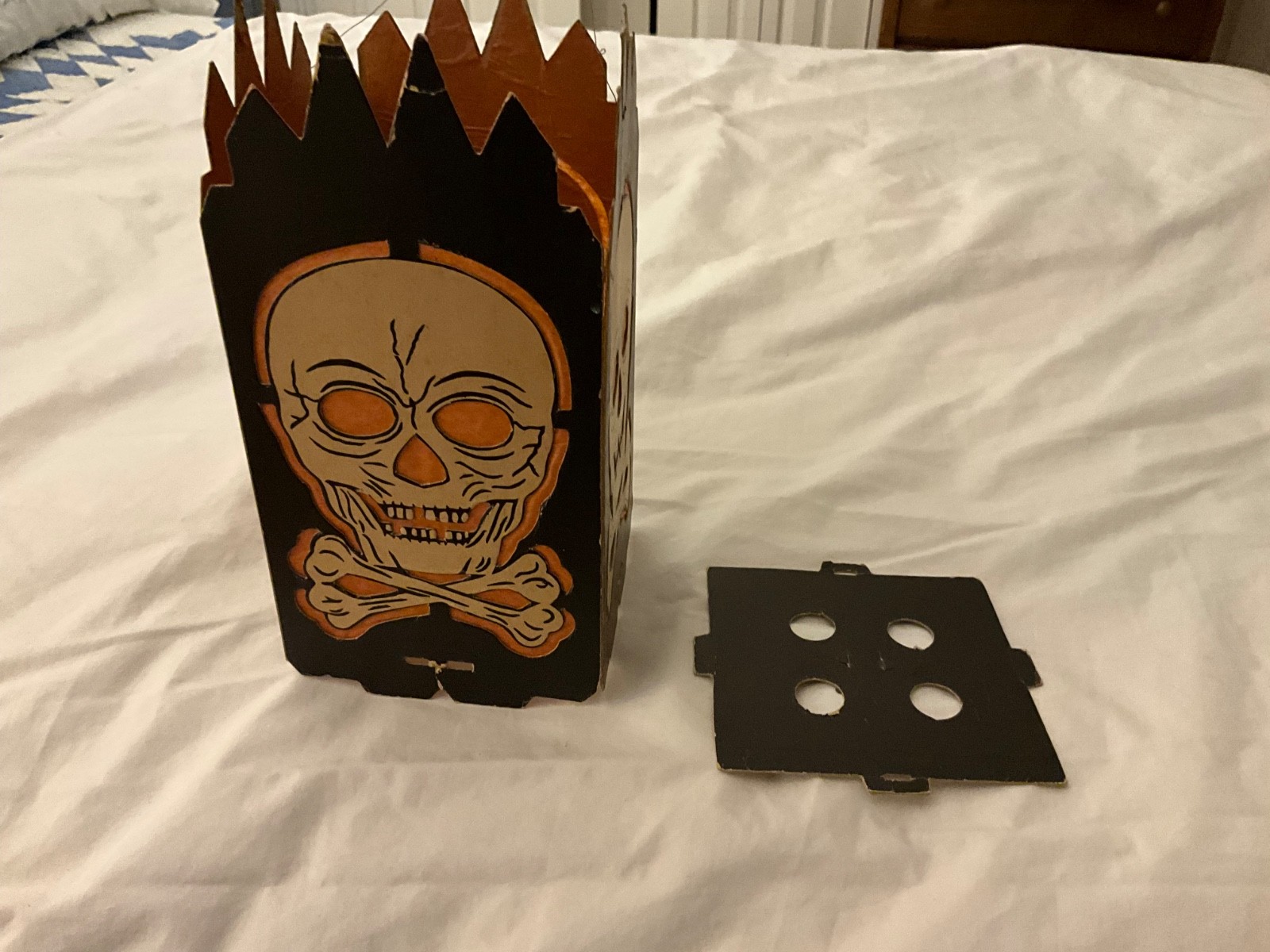 VINTAGE ANTIQUE HALLOWEEN LANTERN/skull and crossbones
