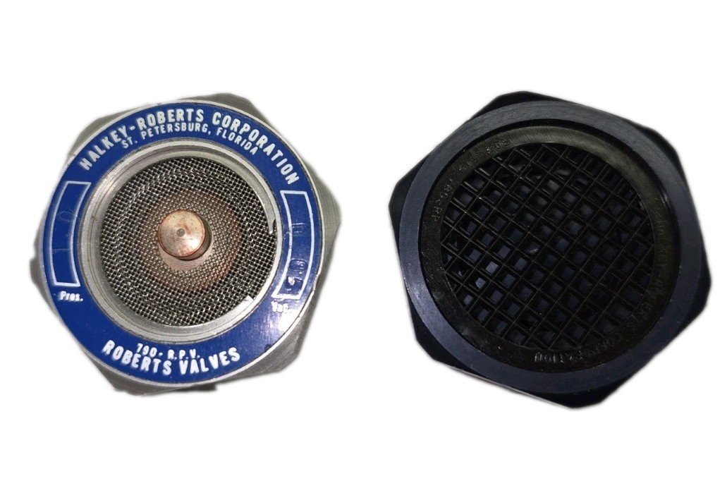Halkey-Roberts 790-RPV Dual-Action Breather Valve Pressure Relief Case [5.0 PSI]