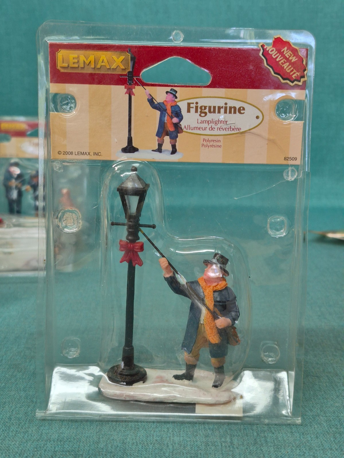 LEMAX 2008 Lamplighter Village Figure #82509 - Retired LEMAX 2008 Lamplighter Village Figure #82509 - Retired