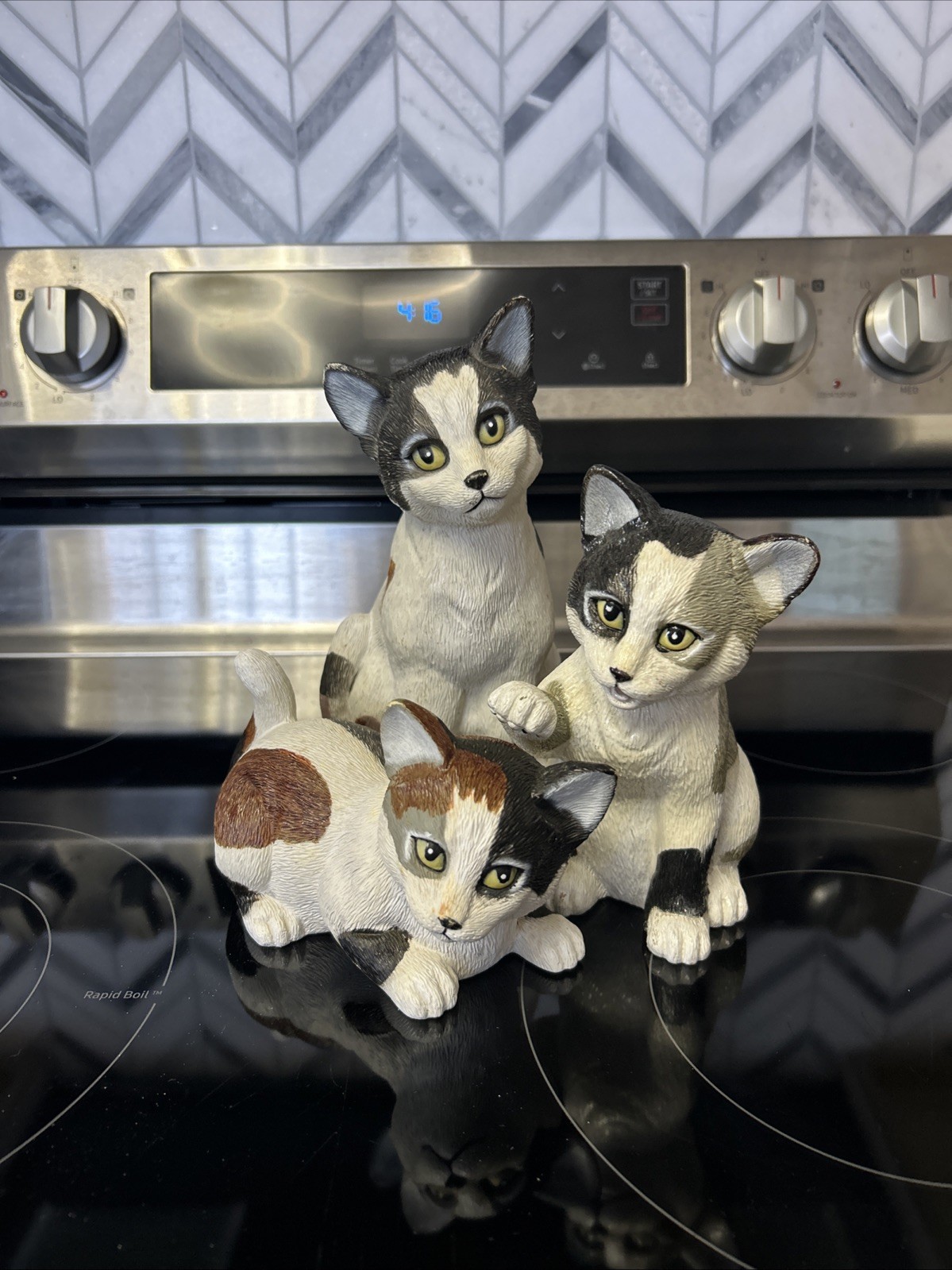Vtg 1993 Lot of 3 Artline Cat Kitten Calico Plastic Figurine Model #6030