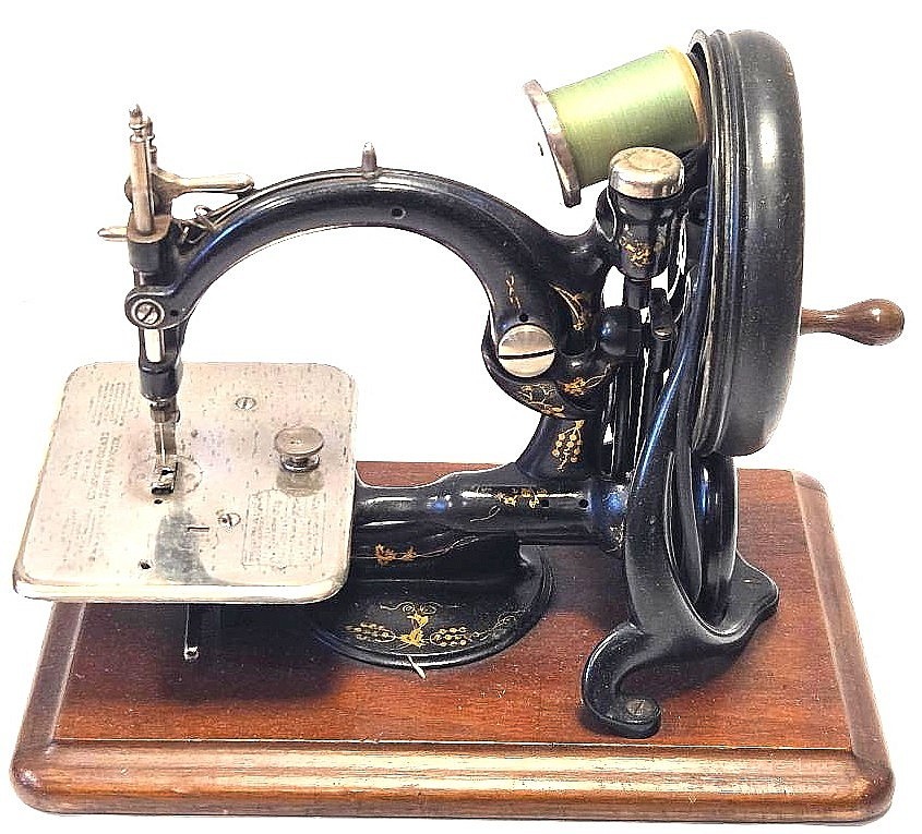 NICE  antique sewing machine WILCOX GIBSS  circa 1900 UK