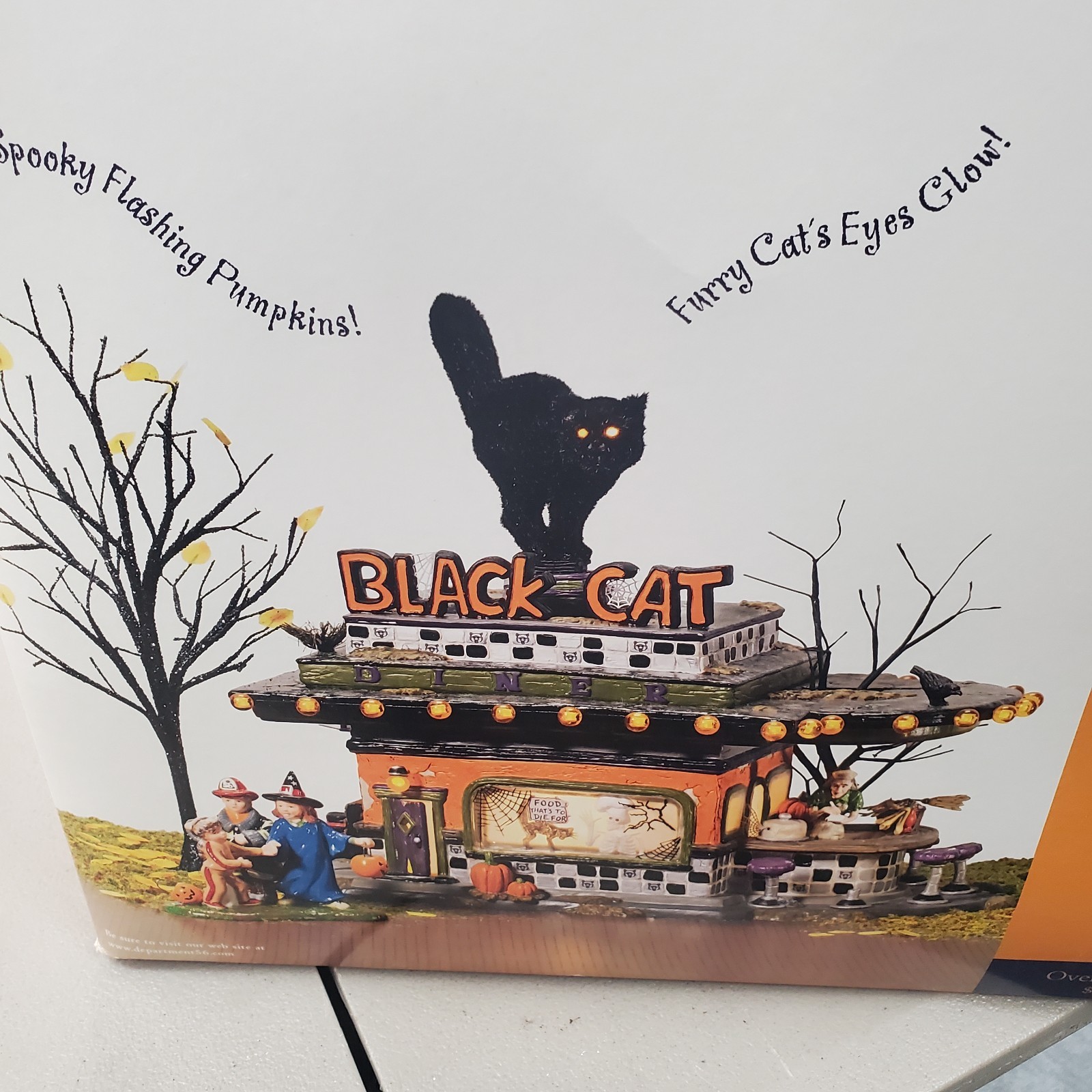 Department 56 Snow Village Halloween Black Cat Diner Holiday Diner w/Accessories