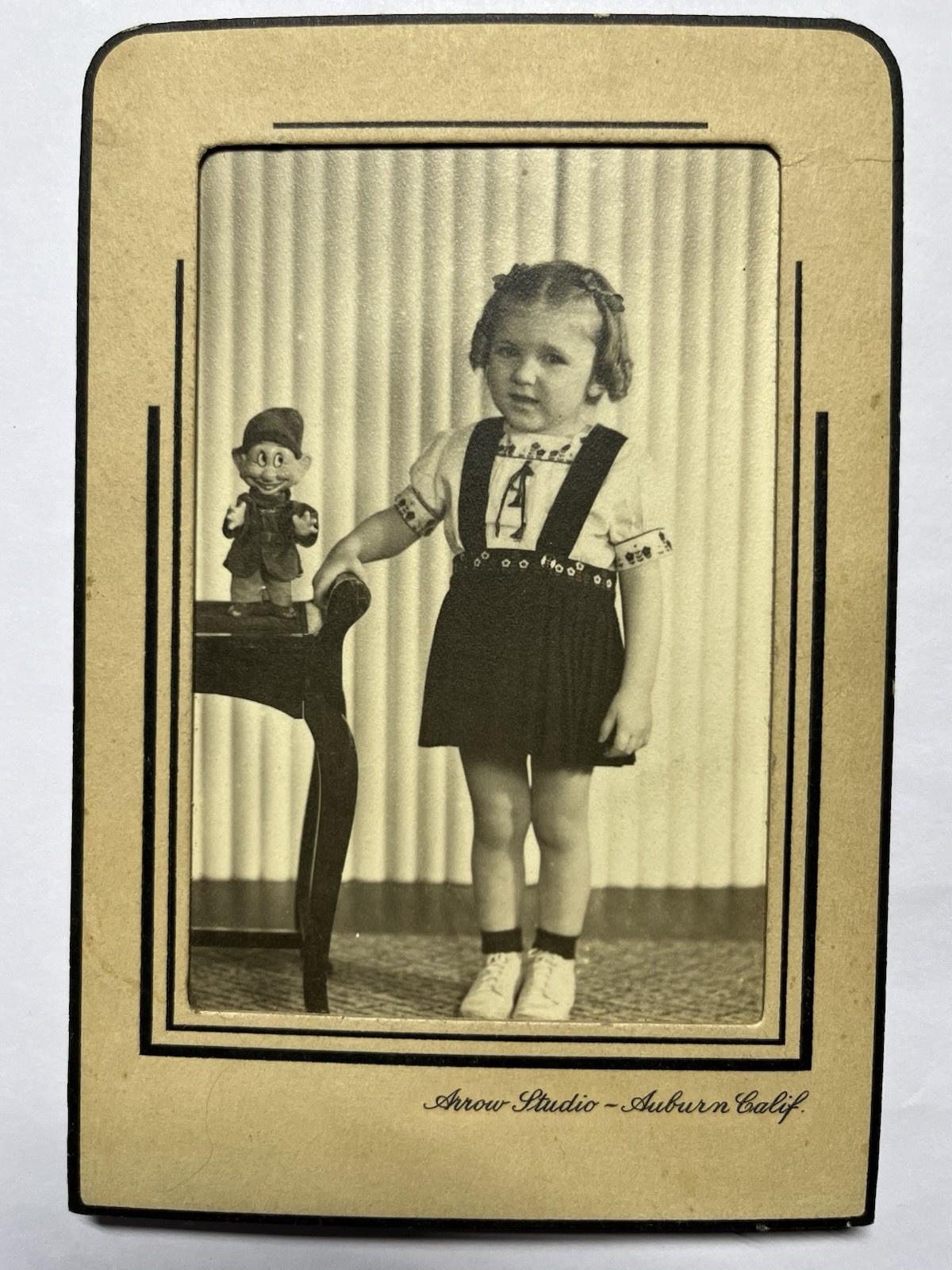 1938 California Portrait Photo Identified Girl With Snow White Dopey Doll Toy