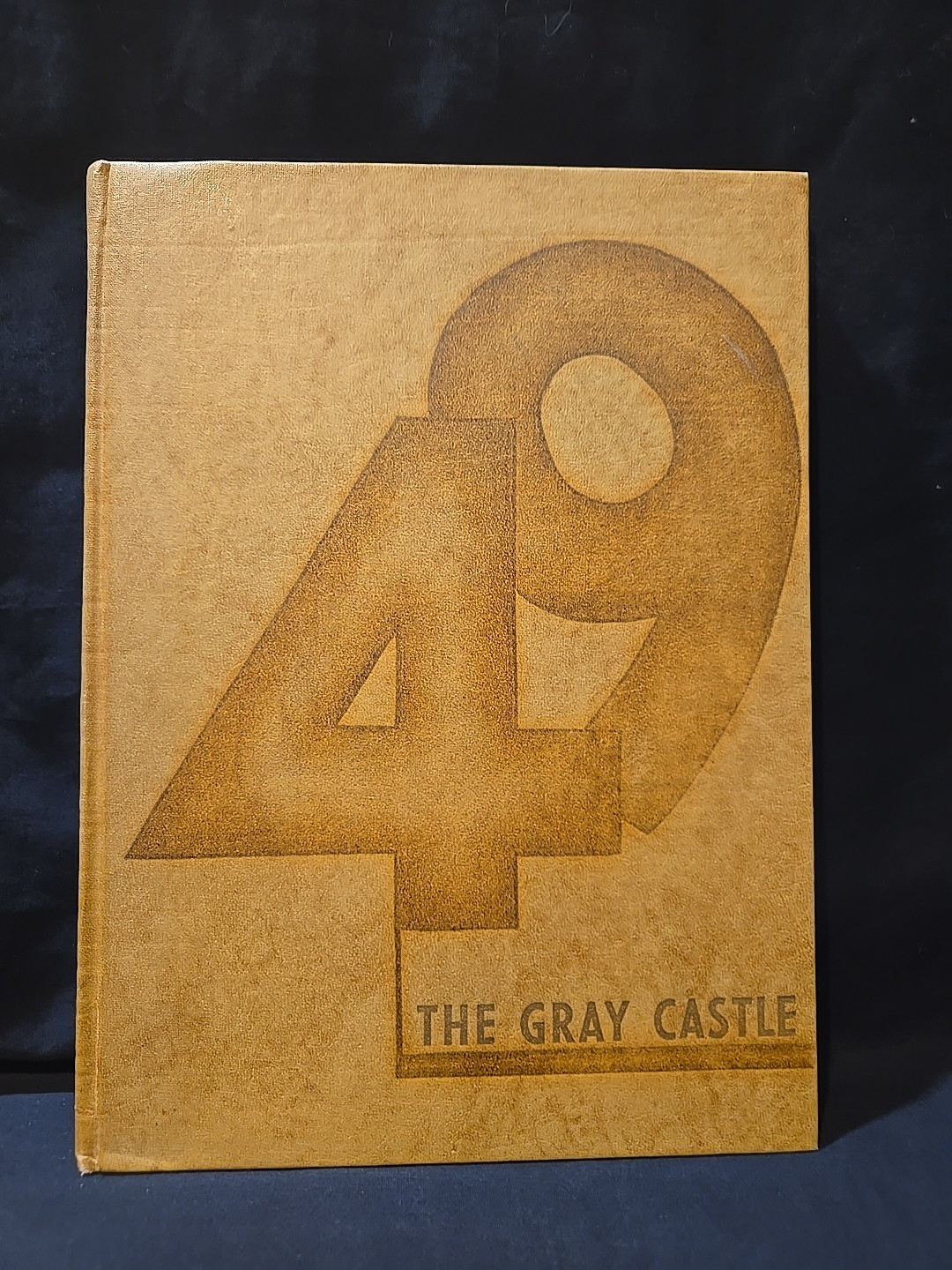 1949 SAN DIEGO HIGH SCHOOL YEARBOOK SAN DIEGO, CALIFORNIA  GRAY CASTLE