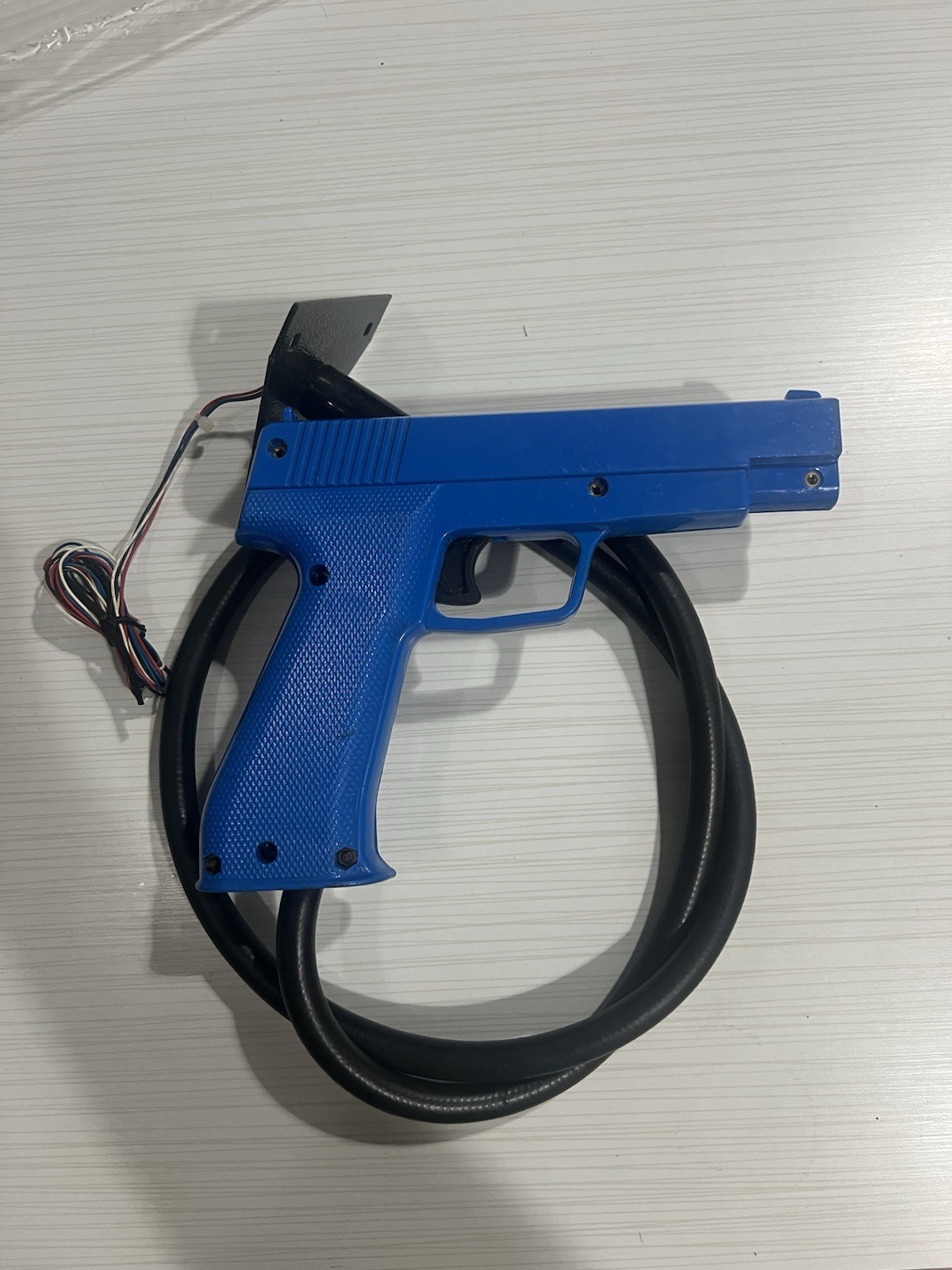 HAPP Controls Blue .45 Cal Optical Arcade Gun Assembly Hose Mount Untested