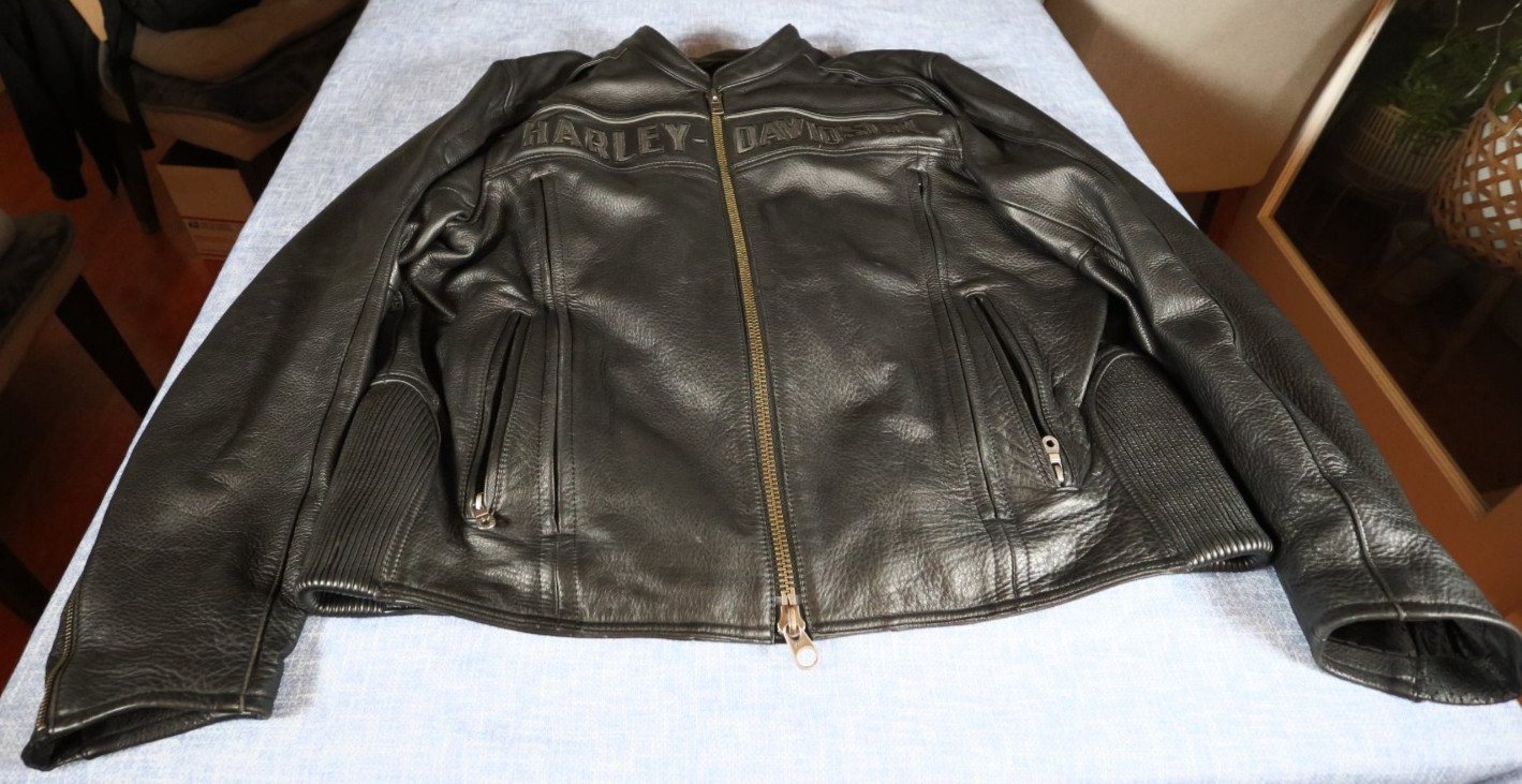 Harley-Davidson Leather Motorcycle Jacket Vintage Y2K Heavy Duty - XL Harley-Davidson Leather Motorcycle Jacket Vintage Y2K Heavy Duty - XL