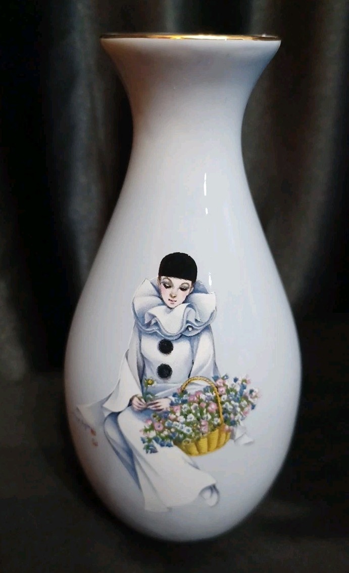 BELINA VINTAGE PORCELAIN \