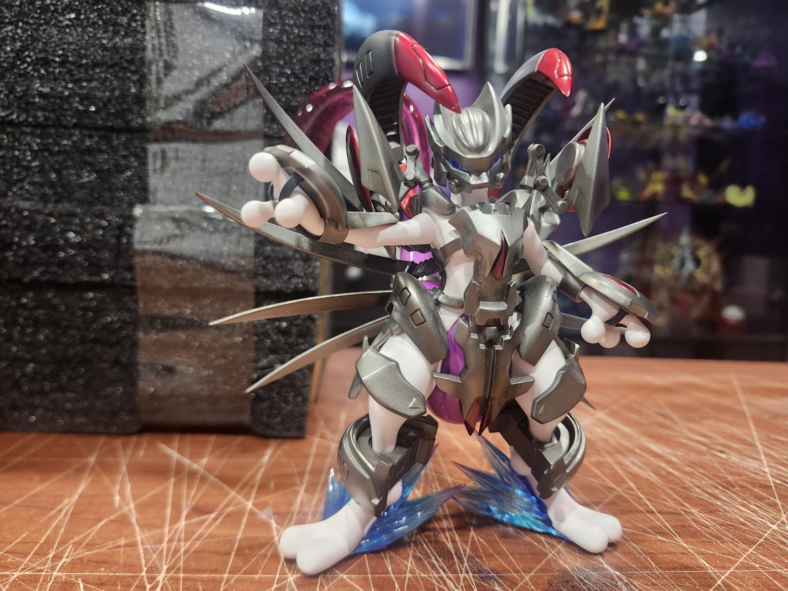 Pokemon 1/20 Scale World Dragon Valley Armored Mewtwo