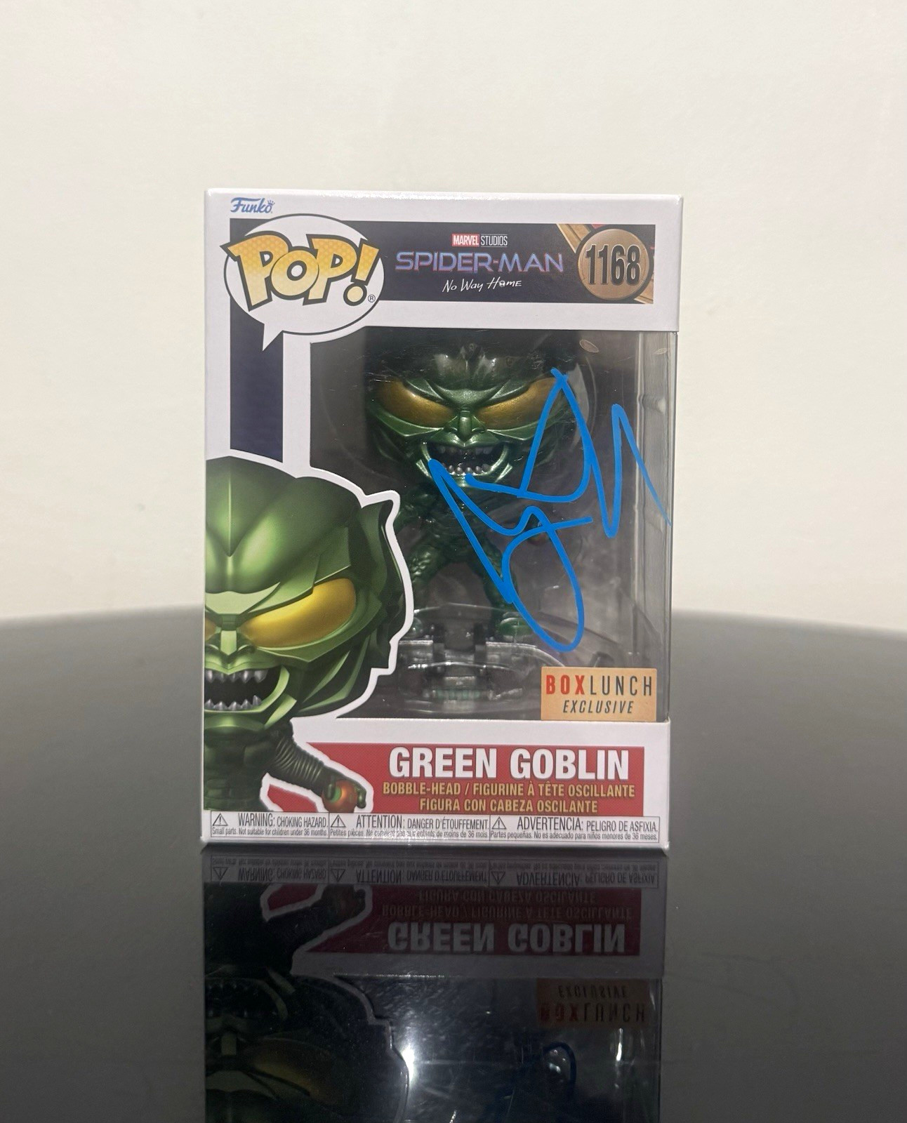 Willem Dafoe signed Green Goblin Spider-Man NWH #1168 Funko Pop w/ SWAU Willem Dafoe signed Green Goblin Spider-Man NWH #1168 Funko Pop w/ SWAU