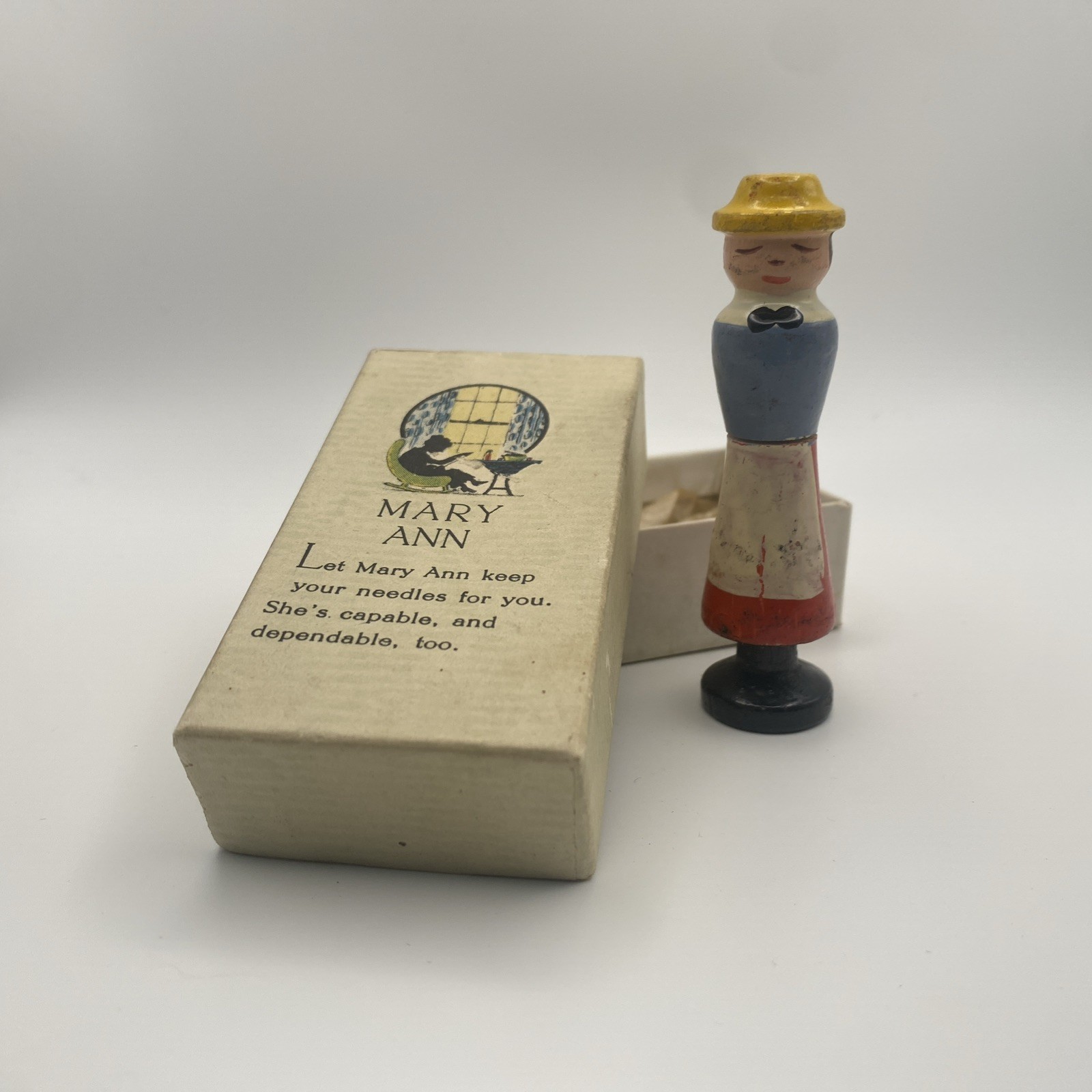 Rare Mary Ann Wooden Needle Holder - Original Packaging 1920-1930\'s vintage 