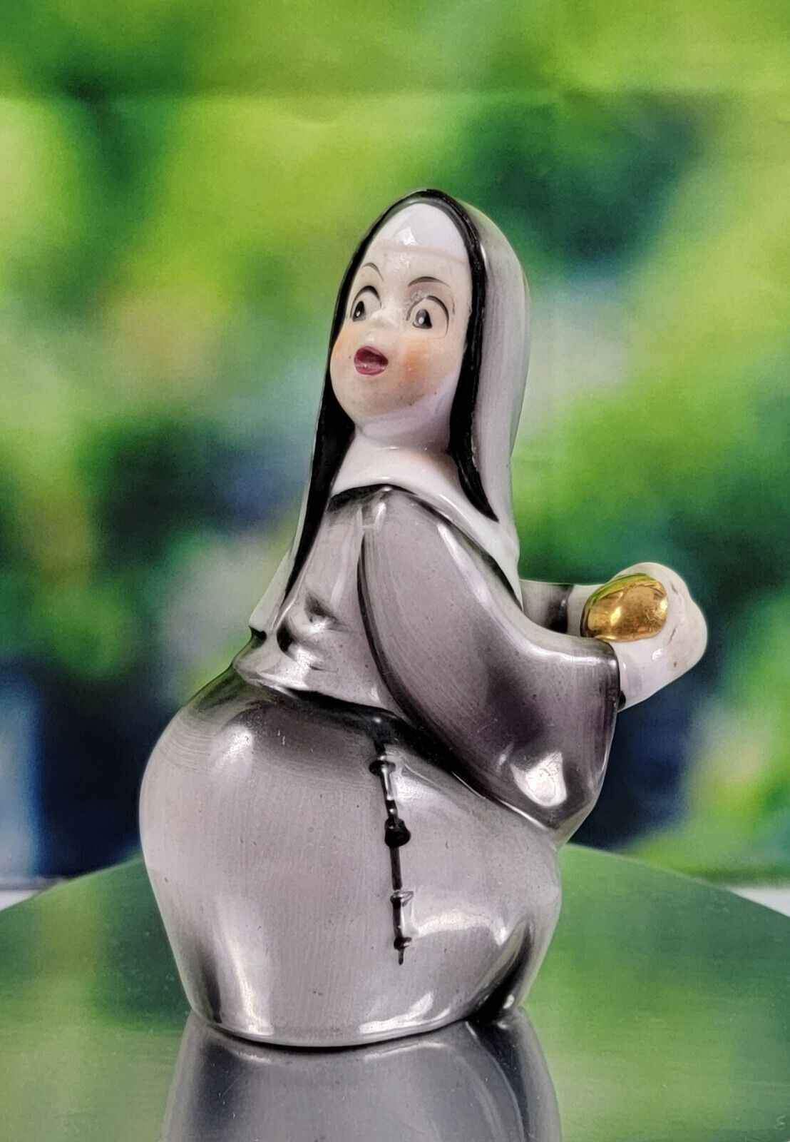 Lefton Porcelain Catholic Nun Pitching Sticker Signed Figurine Geo Z Baseball