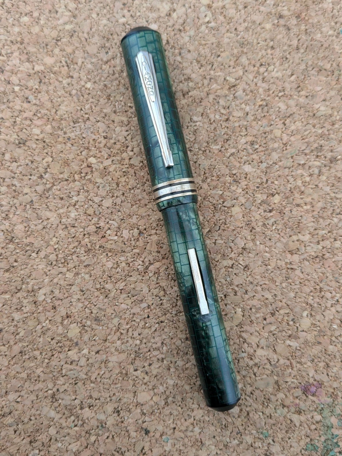 Vintage Diamond Point Fountain Pen