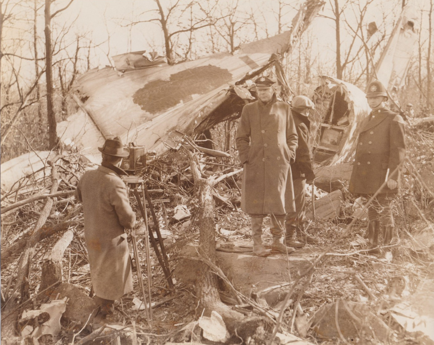 1936 Press Photo Wreckage of TWA Flight 1 Crash near Uniontown, Pennsylvania