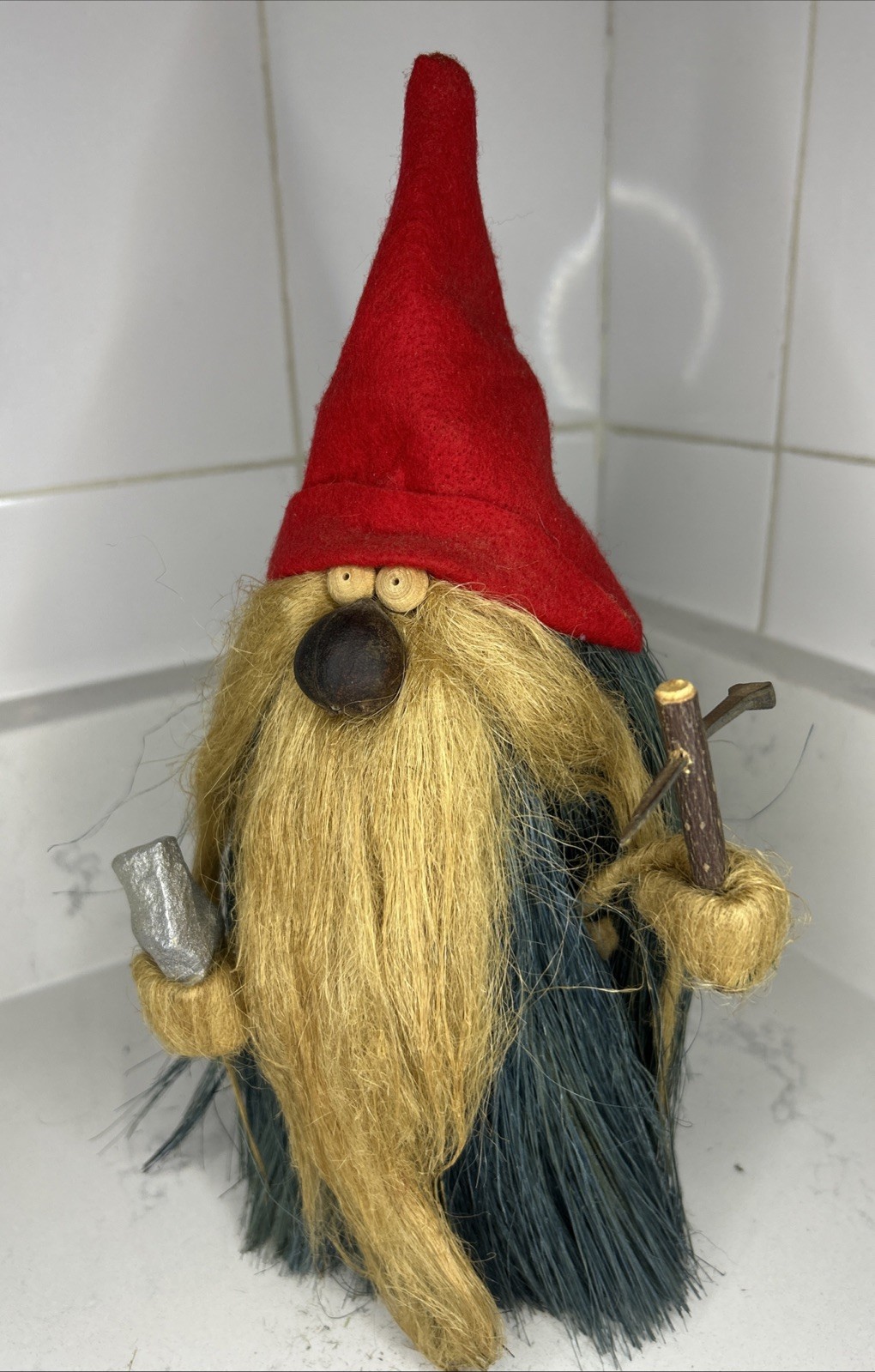 VTG Ken Arensbak 11” GNOME WITH ROCK & CHISEL Handmade 5 Arts Studio Wood Troll VTG Ken Arensbak 11” GNOME WITH ROCK & CHISEL Handmade 5 Arts Studio Wood Troll