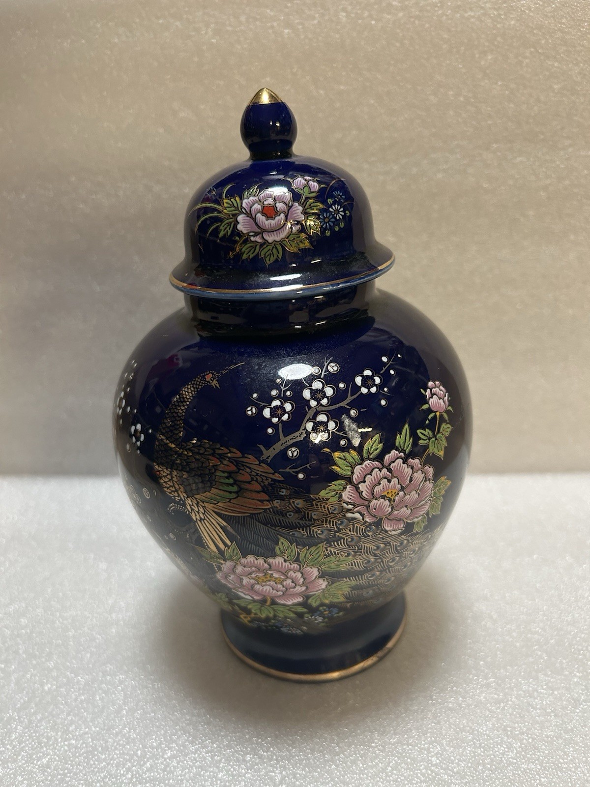 Vnt Cobalt Blue Ginger Jar Japanese Lidded Ceramic Porcelain Peacocks Floral (K6