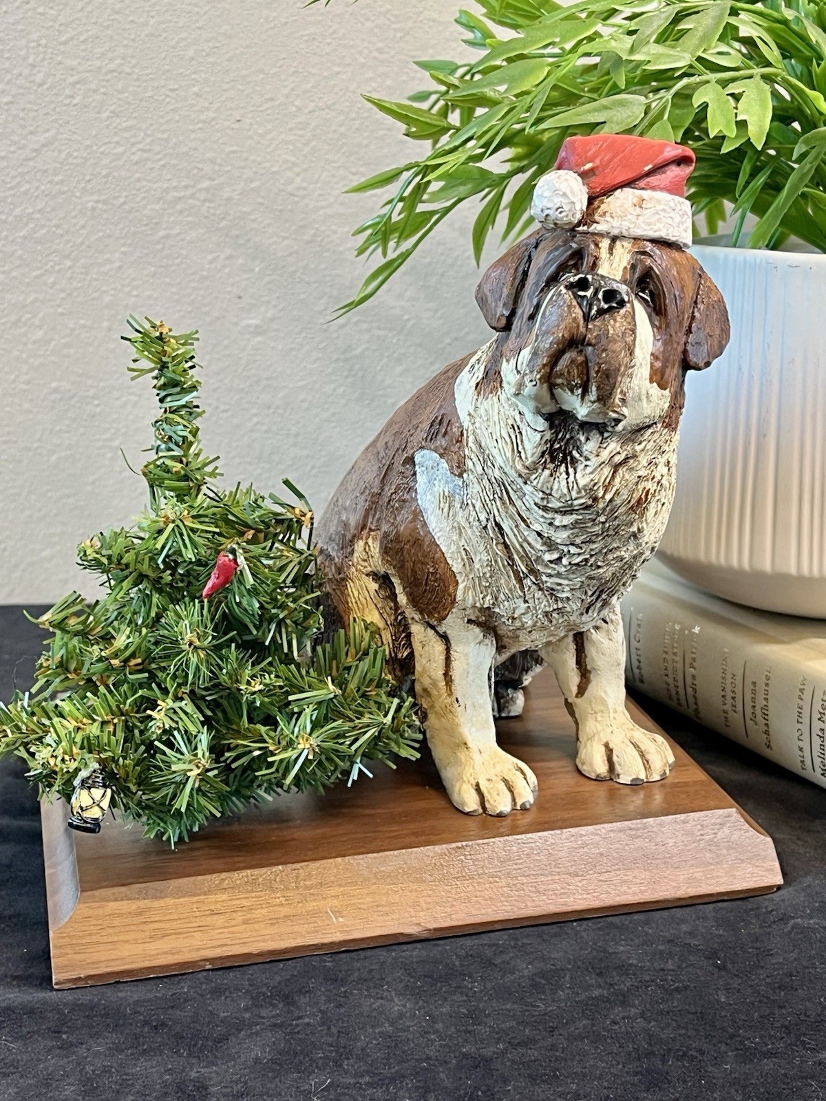 Vintage Michael Garman Bernie Dog Christmas Diorama Retired State Farm Sculpture