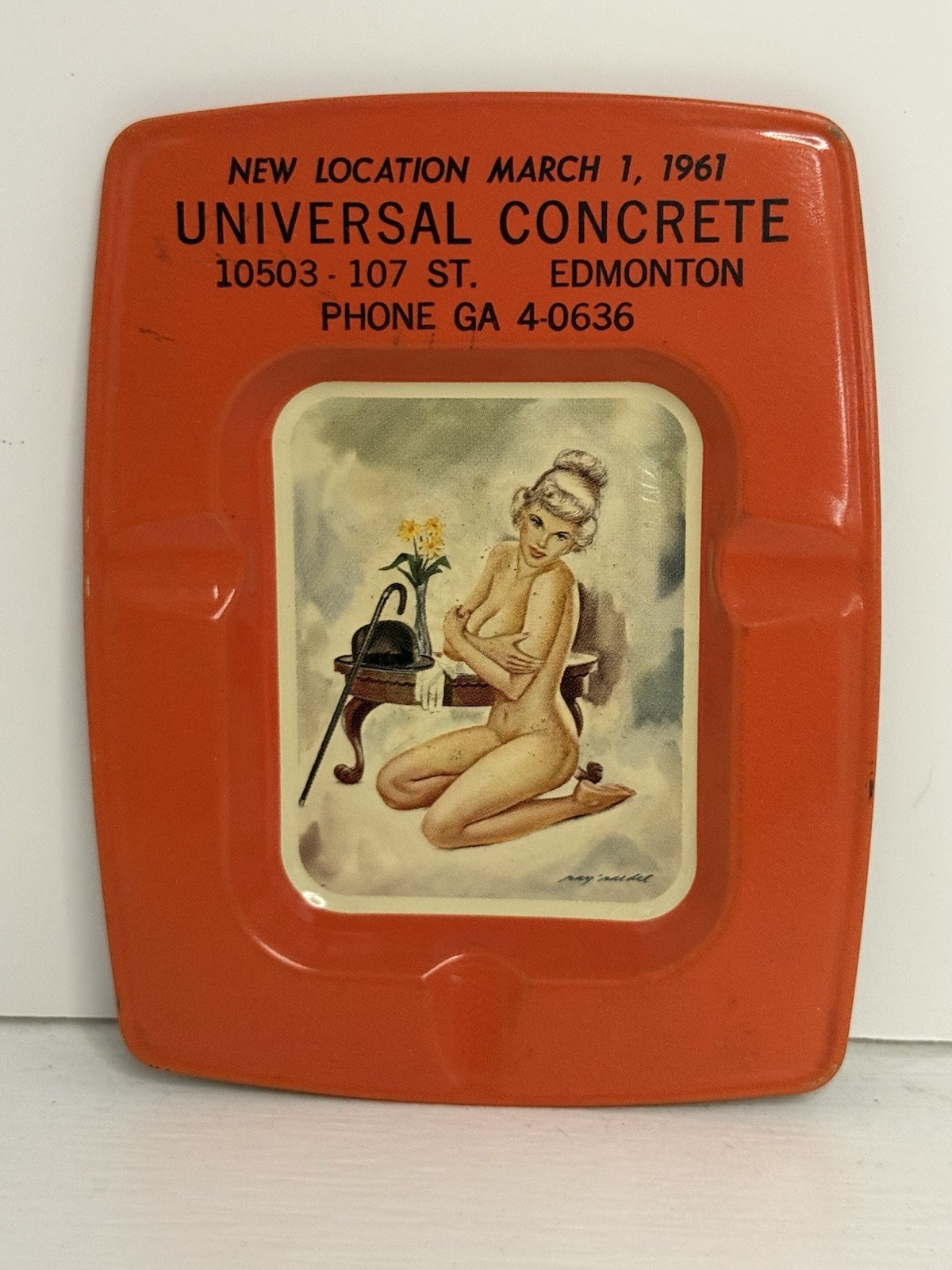 Vintage 1961 Universal Concrete Edmonton Pinup Ashtray Ray Neidel Mid Century Vintage 1961 Universal Concrete Edmonton Pinup Ashtray Ray Neidel Mid Century